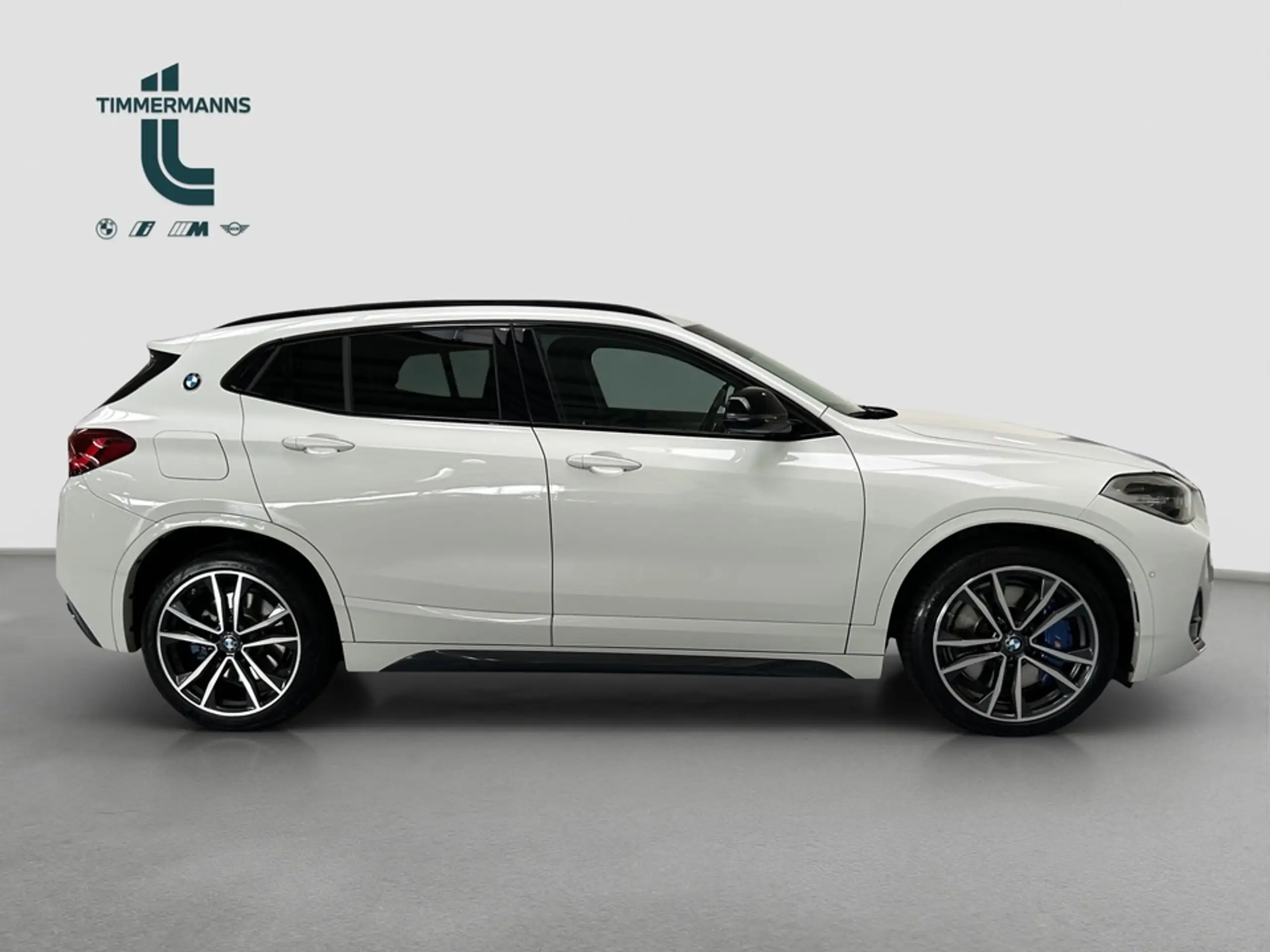 BMW - X2