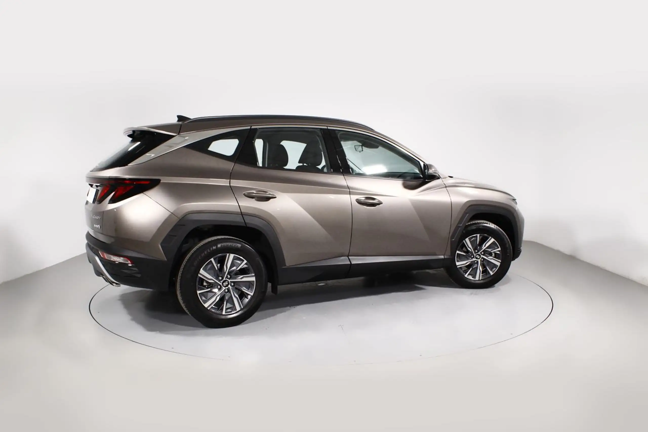 Hyundai - TUCSON