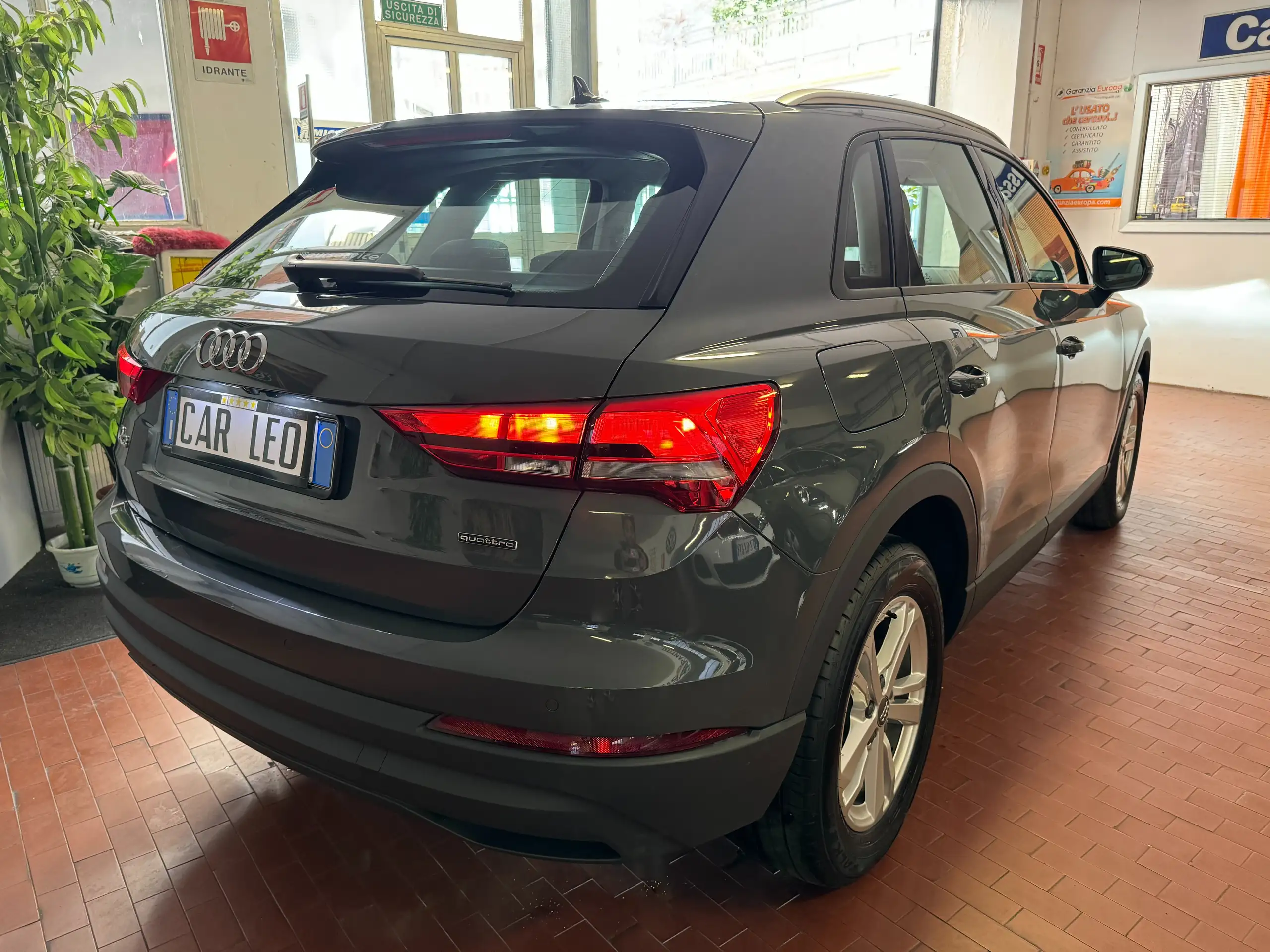 Audi - Q3