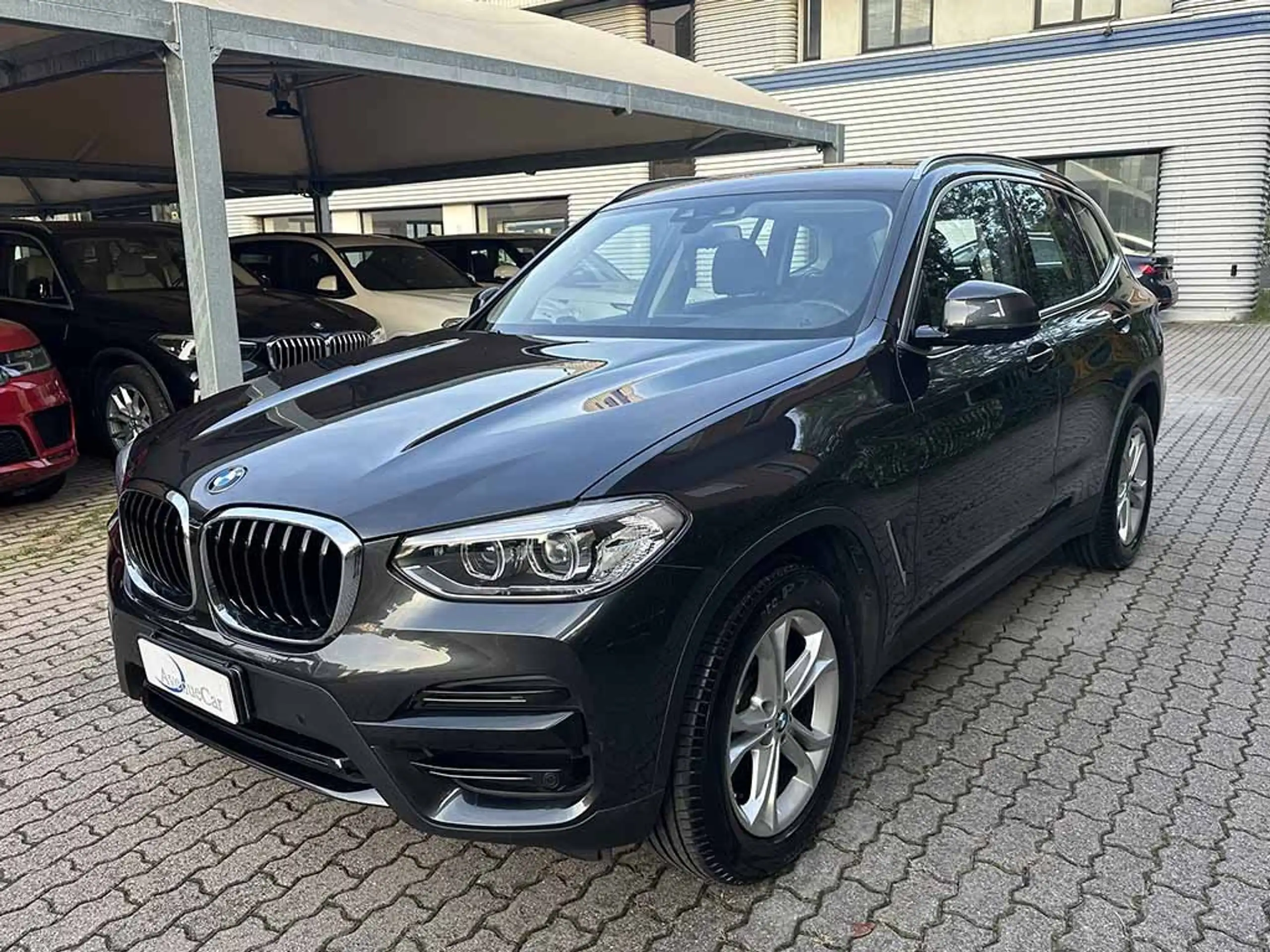 BMW - X3