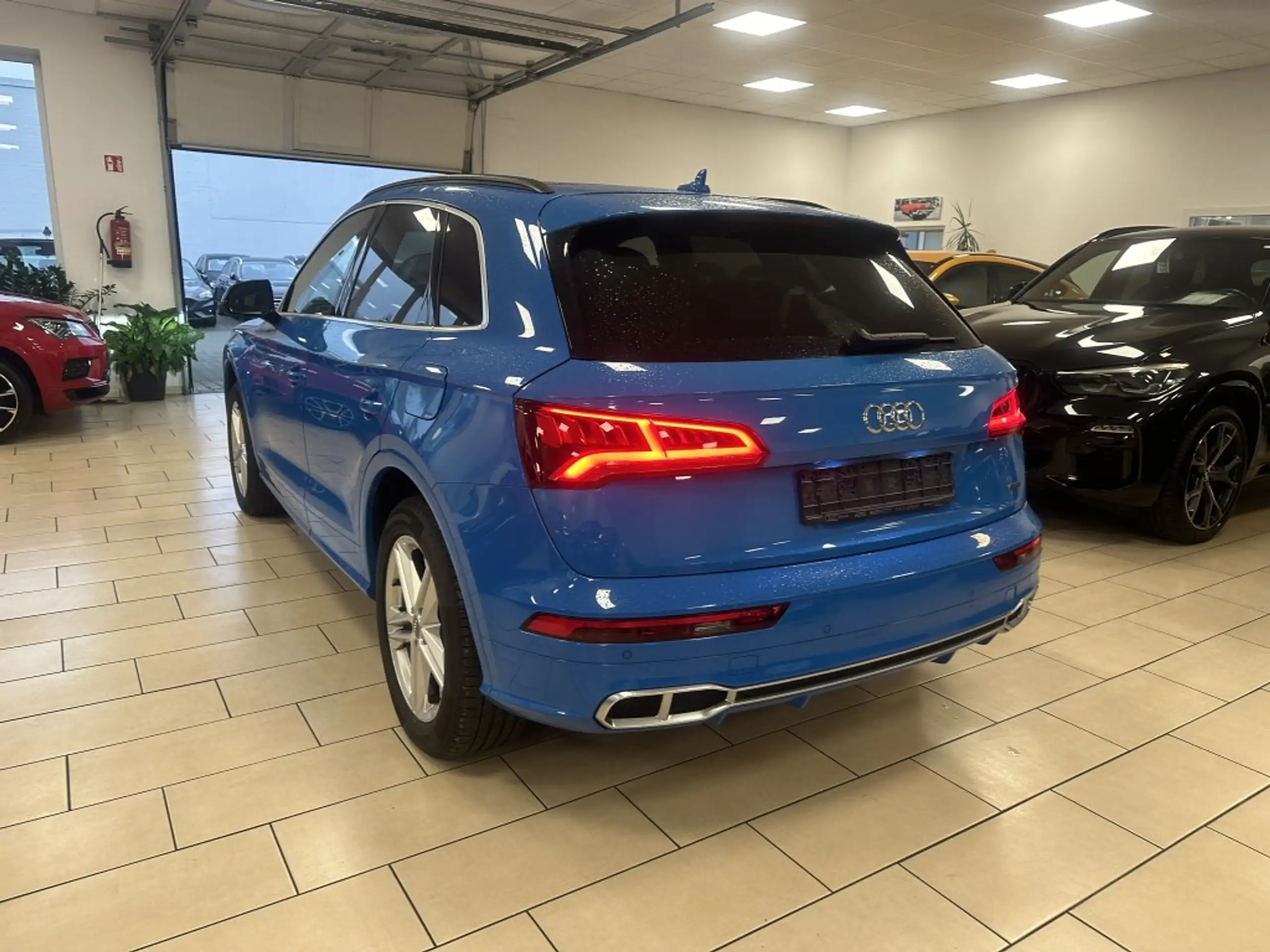 Audi - Q5