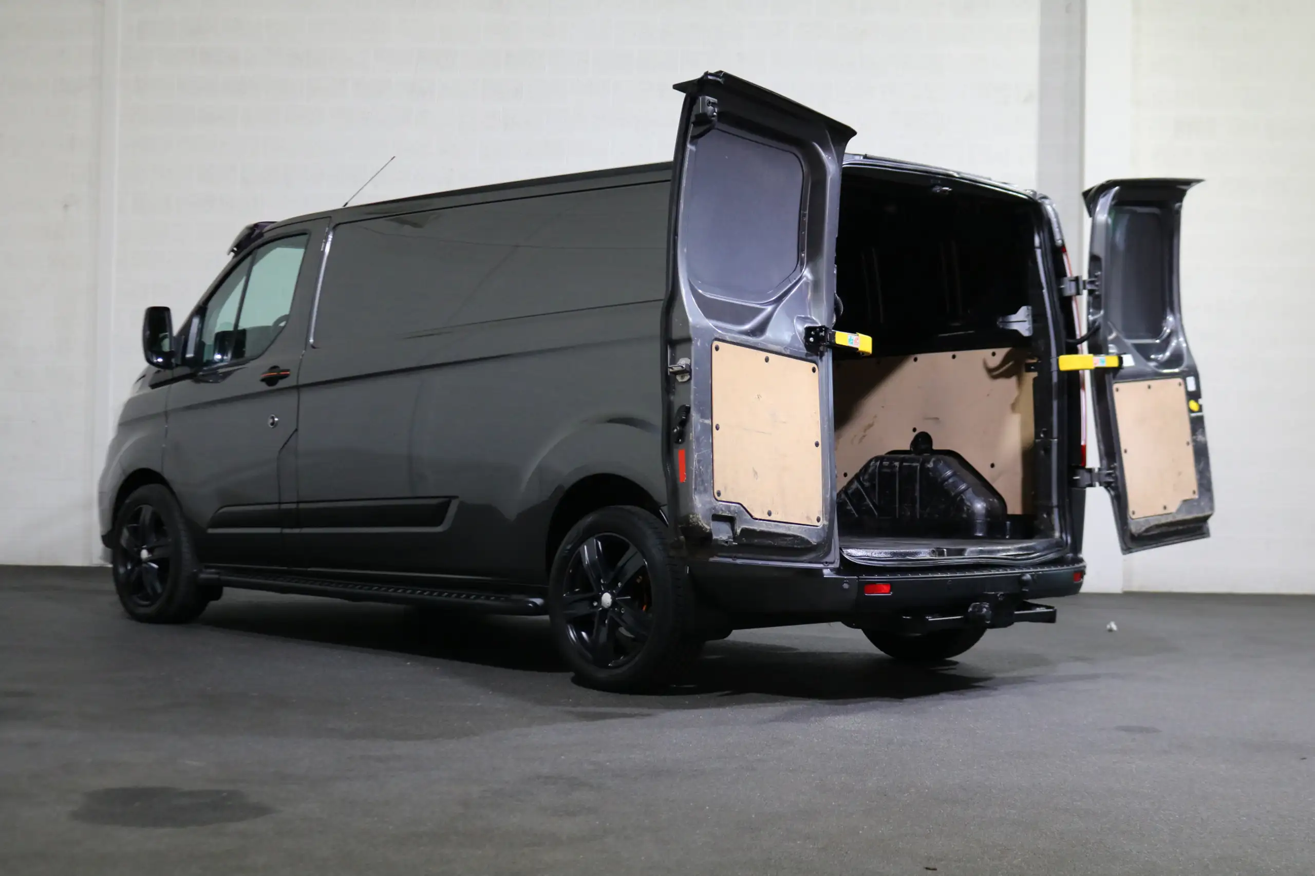 Ford - Transit Custom