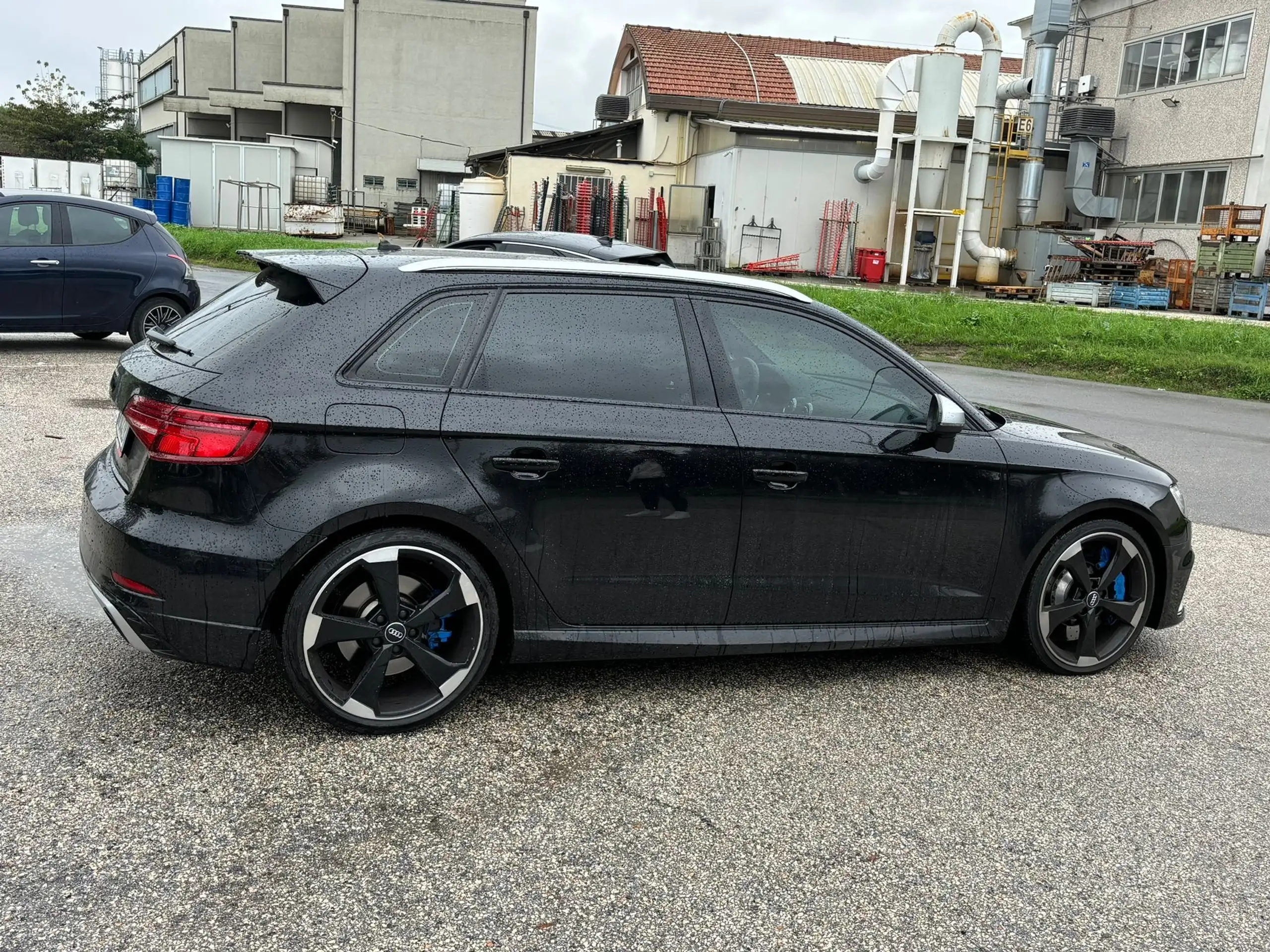 Audi - RS3