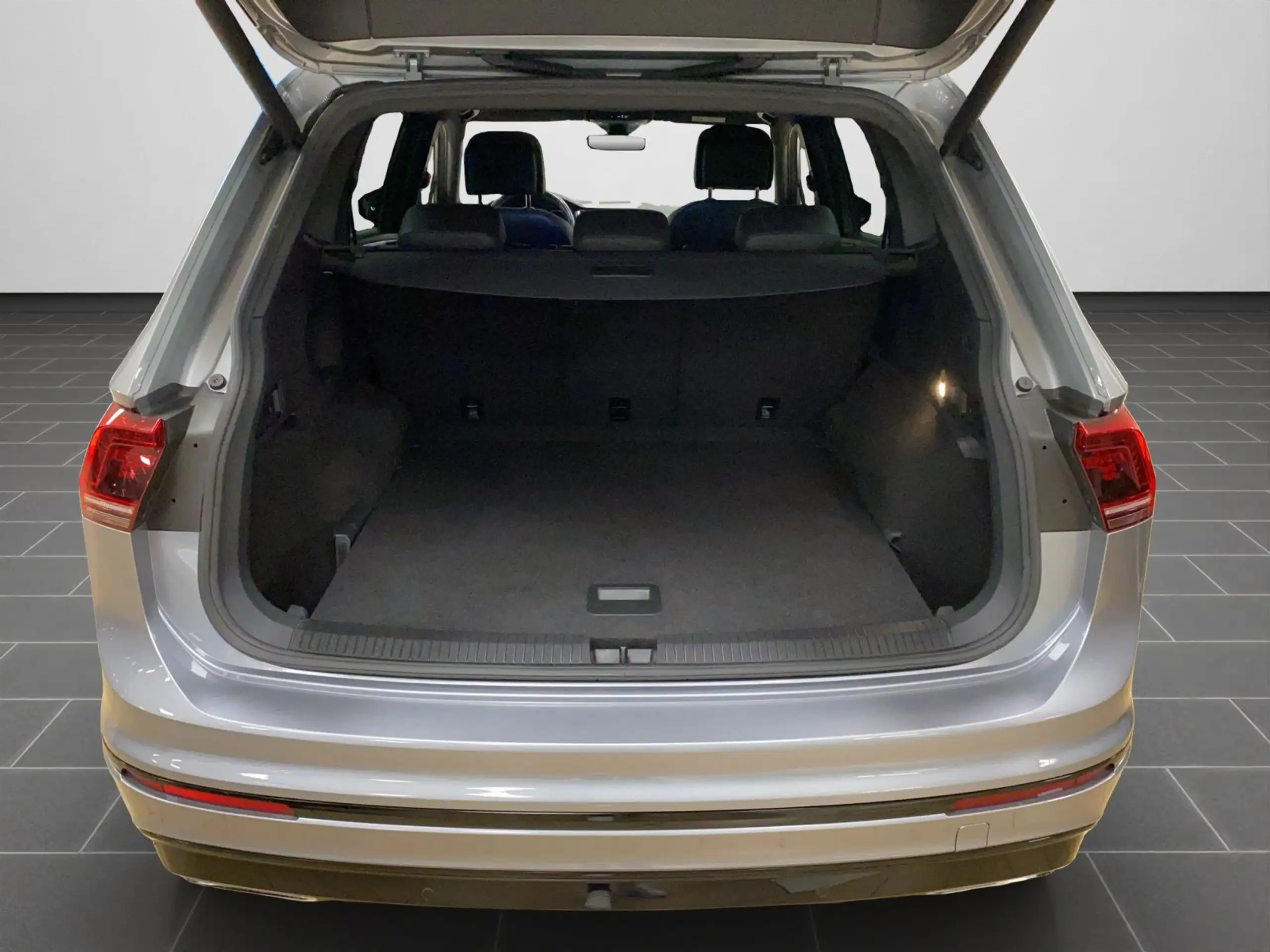 Volkswagen - Tiguan Allspace