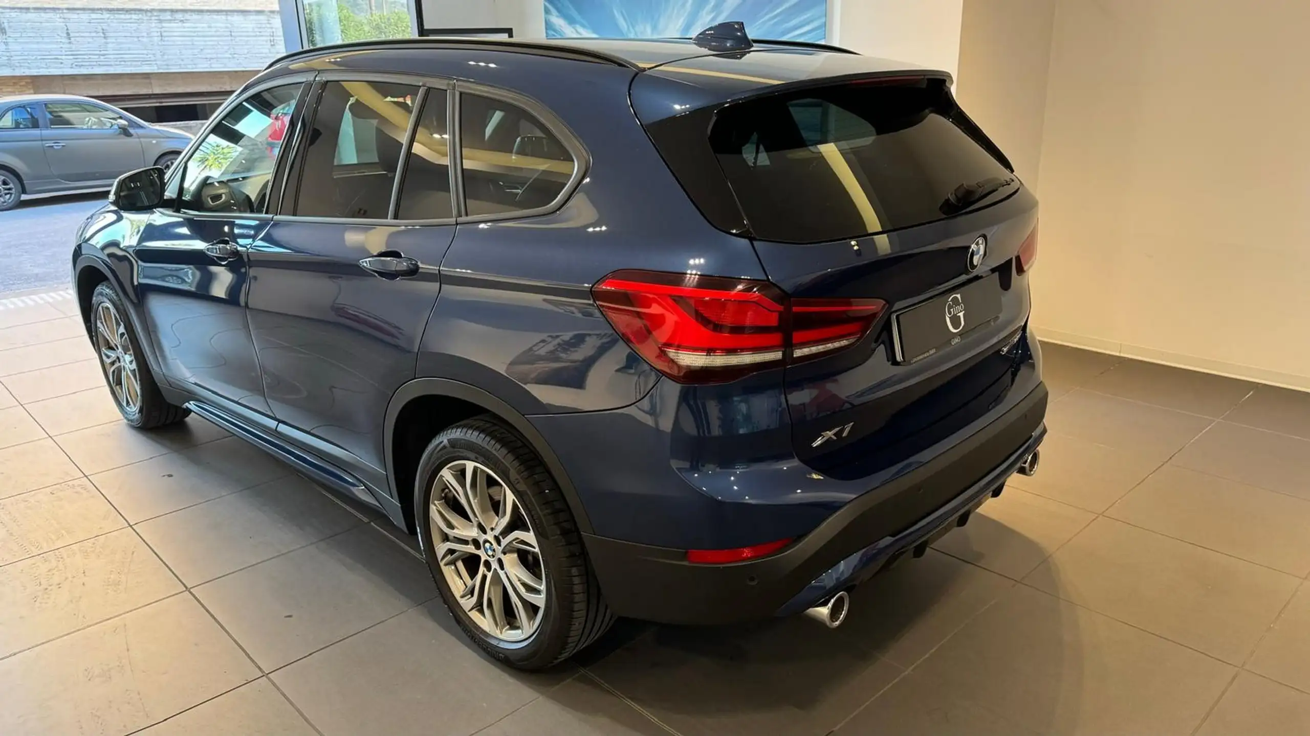 BMW - X1