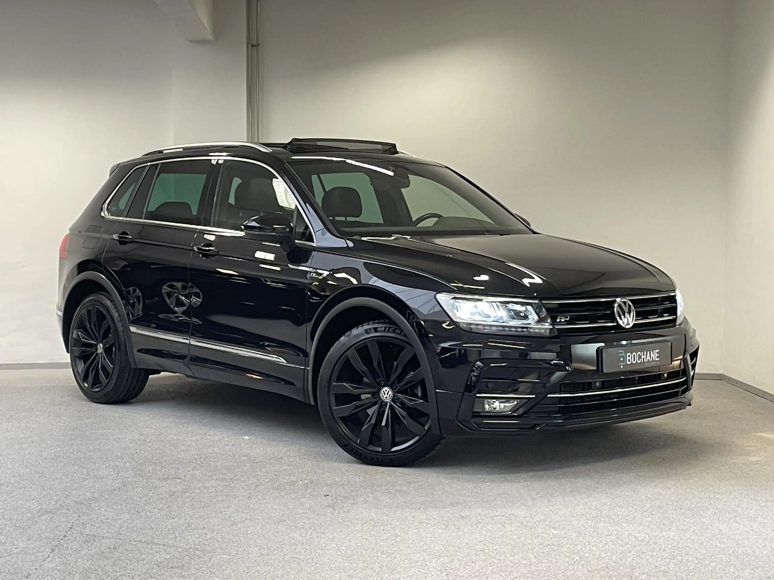 Volkswagen - Tiguan