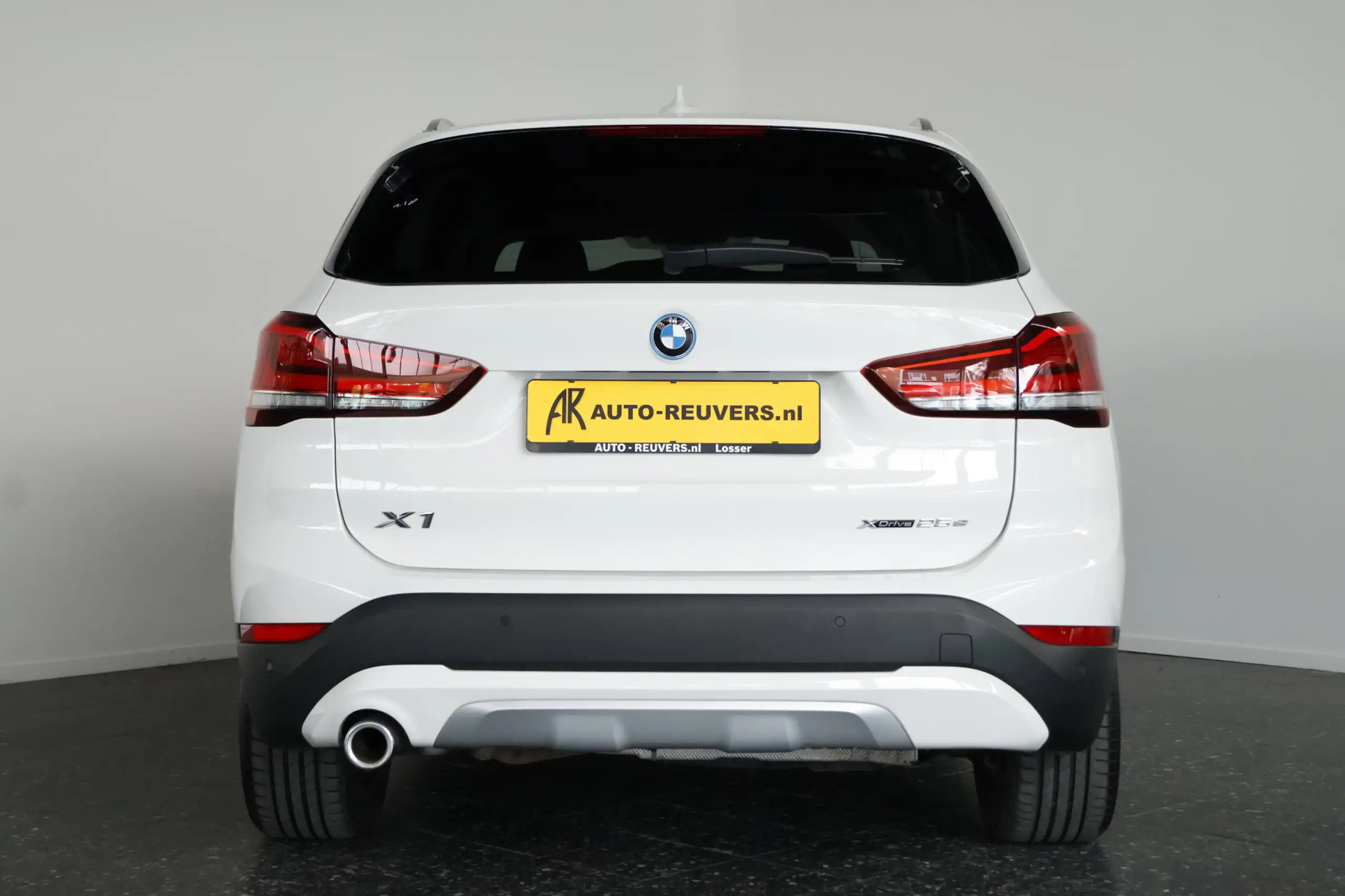 BMW - X1