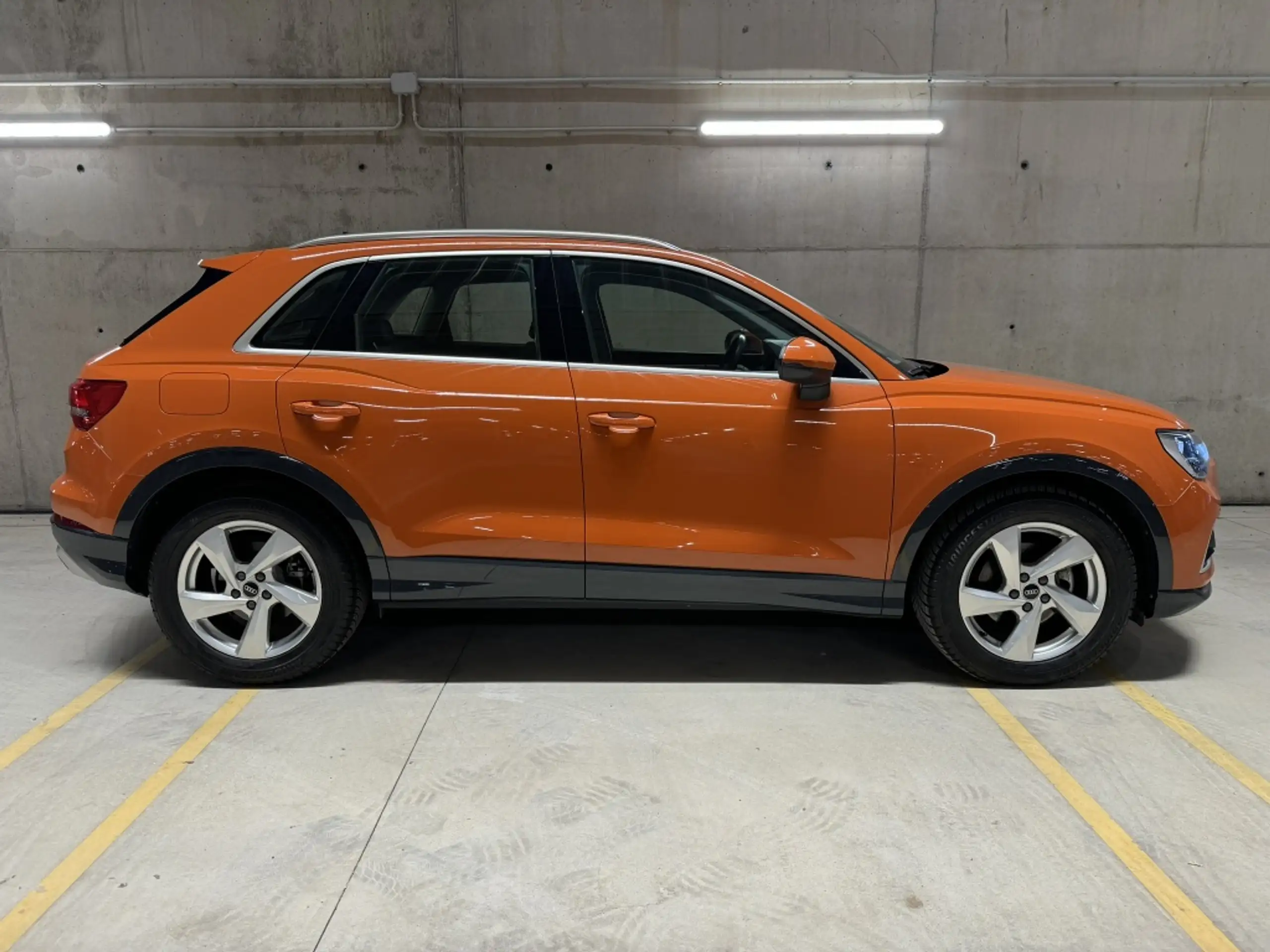 Audi - Q3