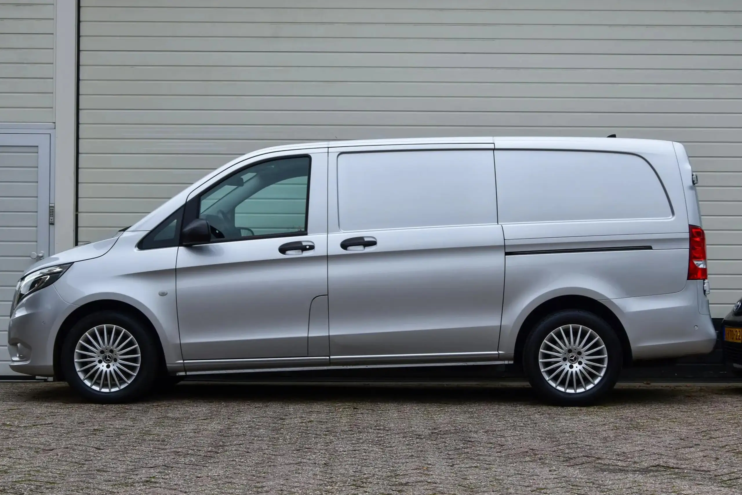 Mercedes-Benz - Vito