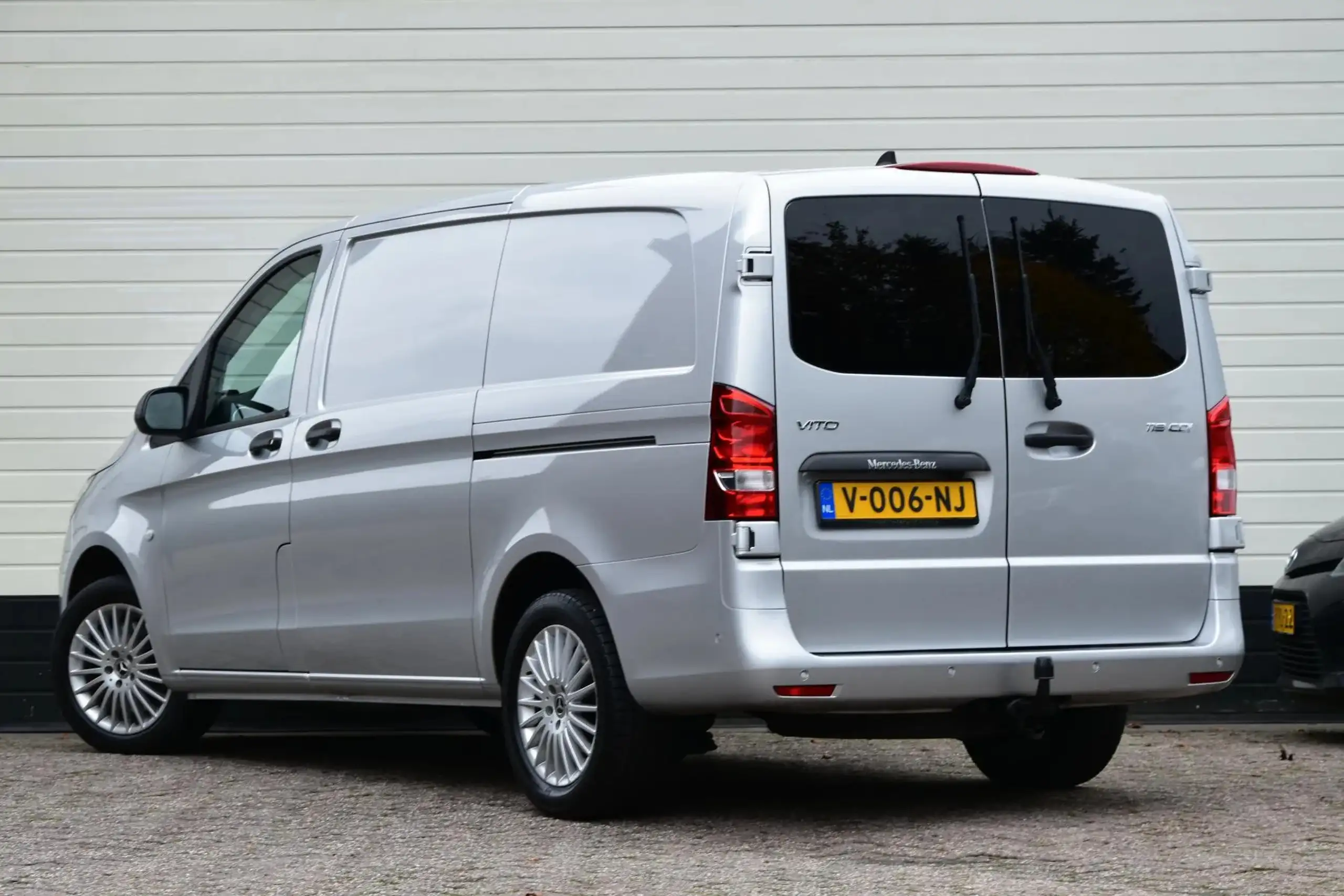 Mercedes-Benz - Vito