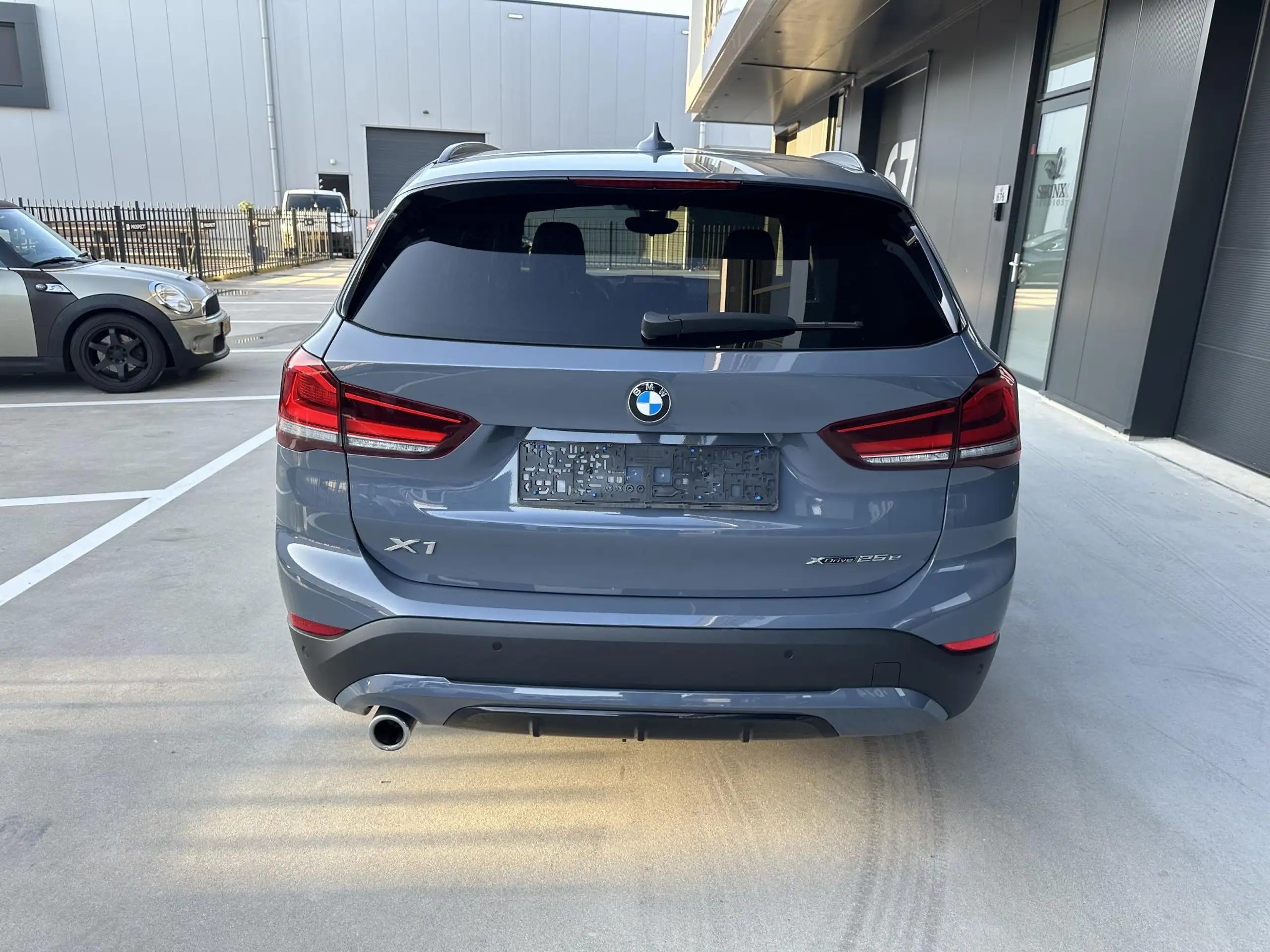 BMW - X1