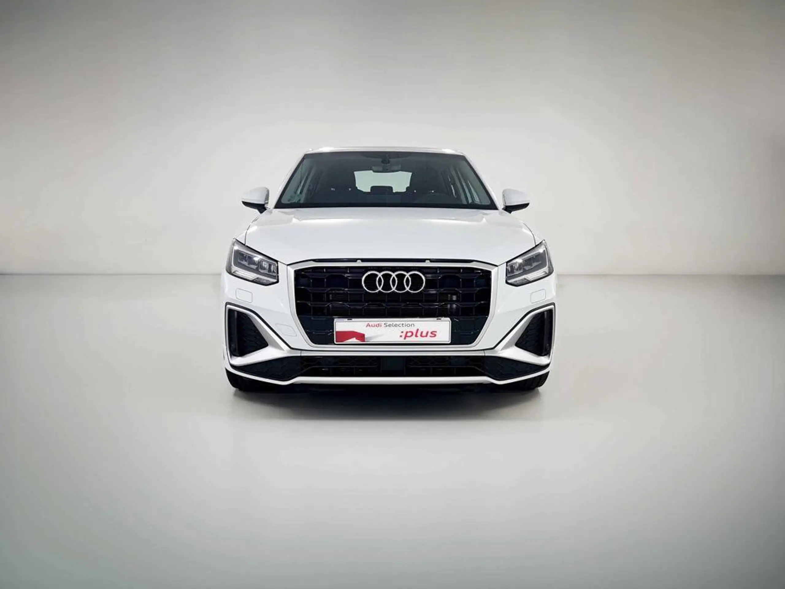 Audi - Q2