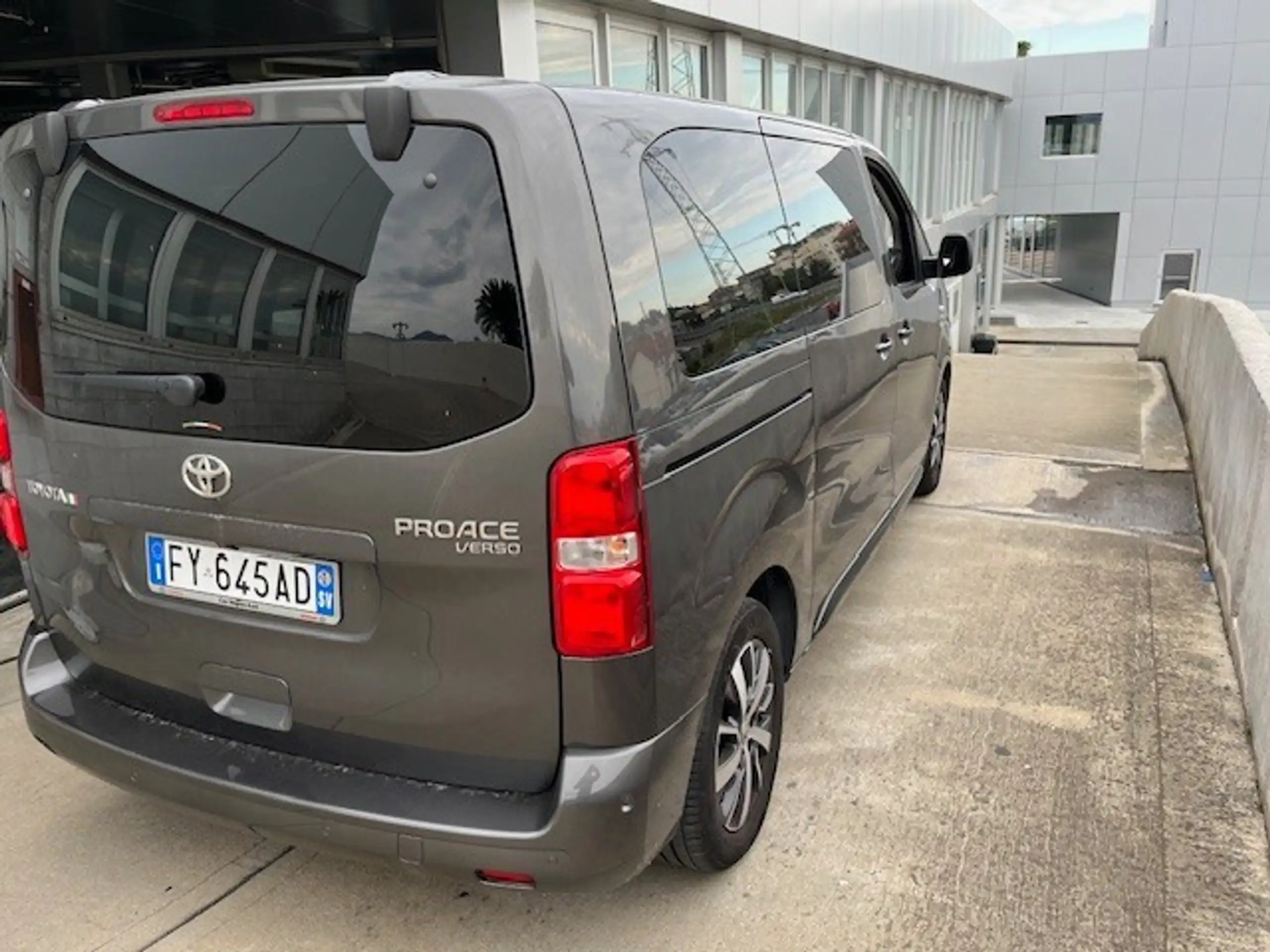 Toyota - Proace