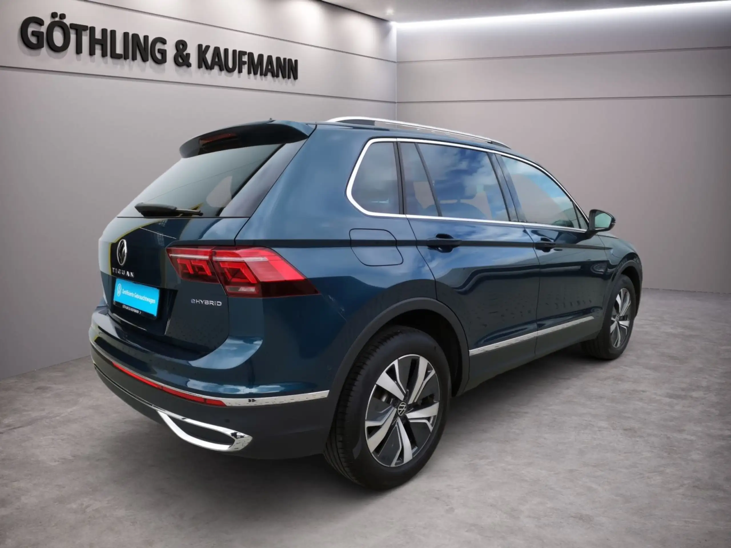 Volkswagen - Tiguan