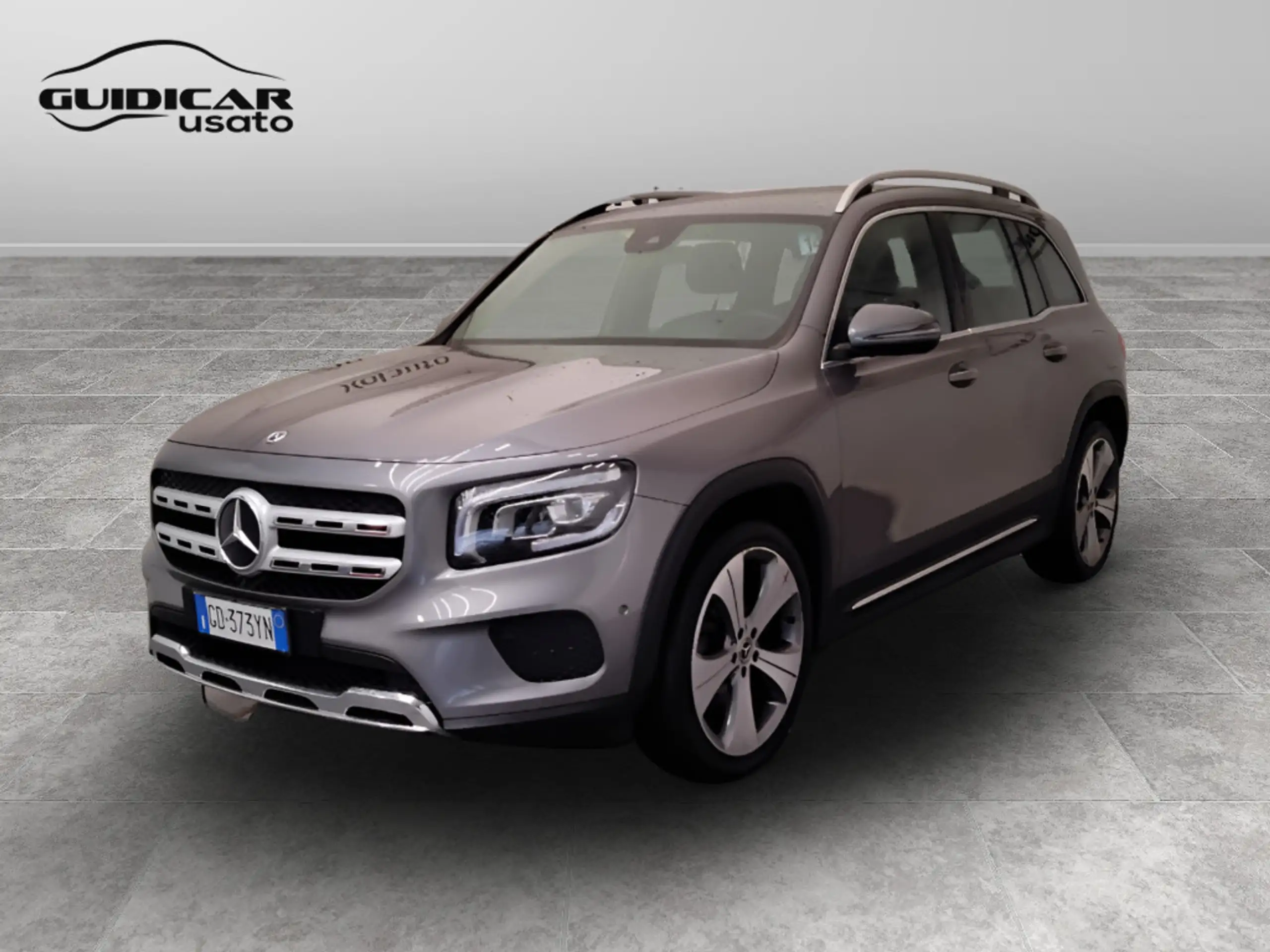 Mercedes-Benz GLB 180 2021