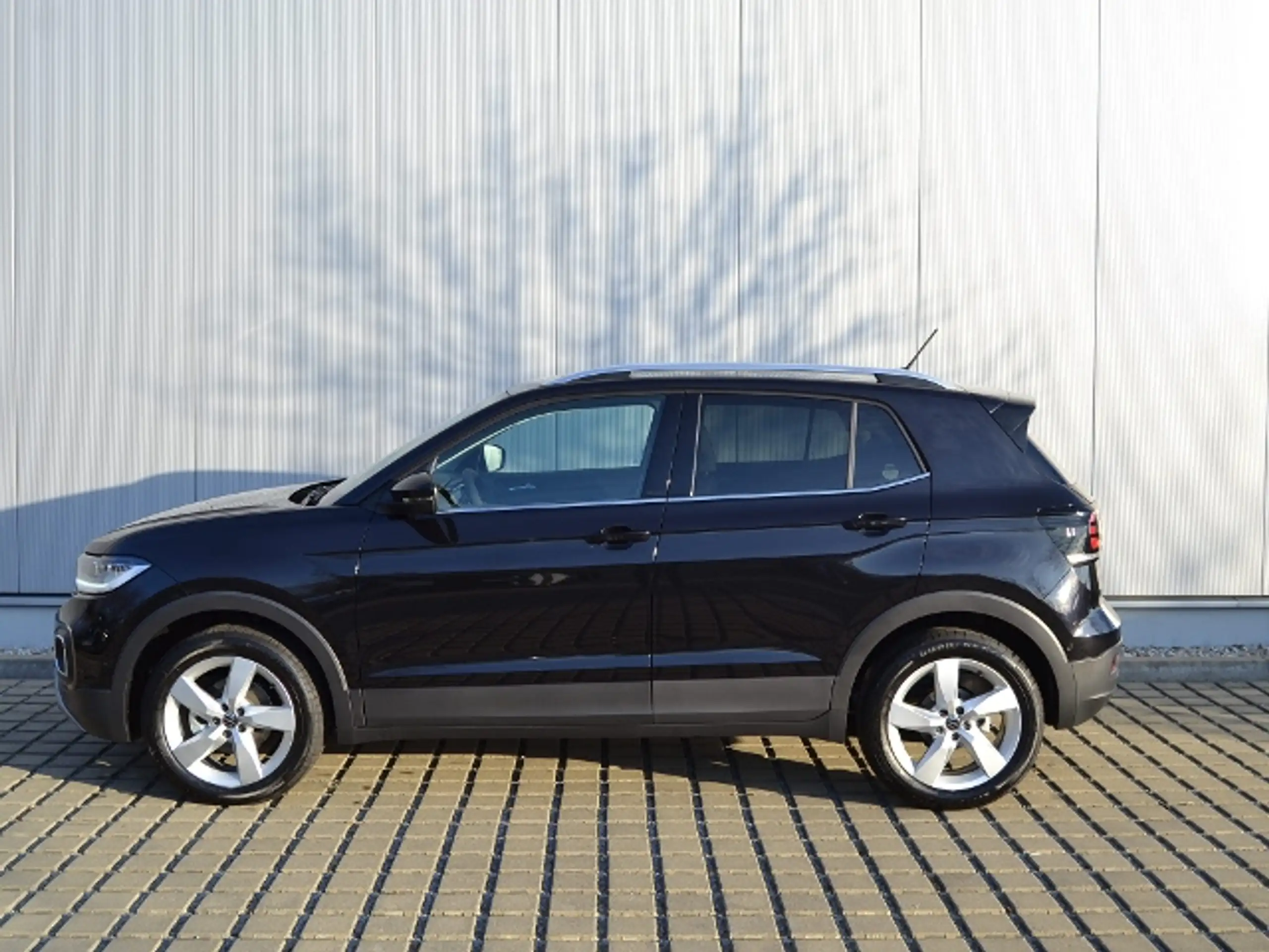 Volkswagen - T-Cross