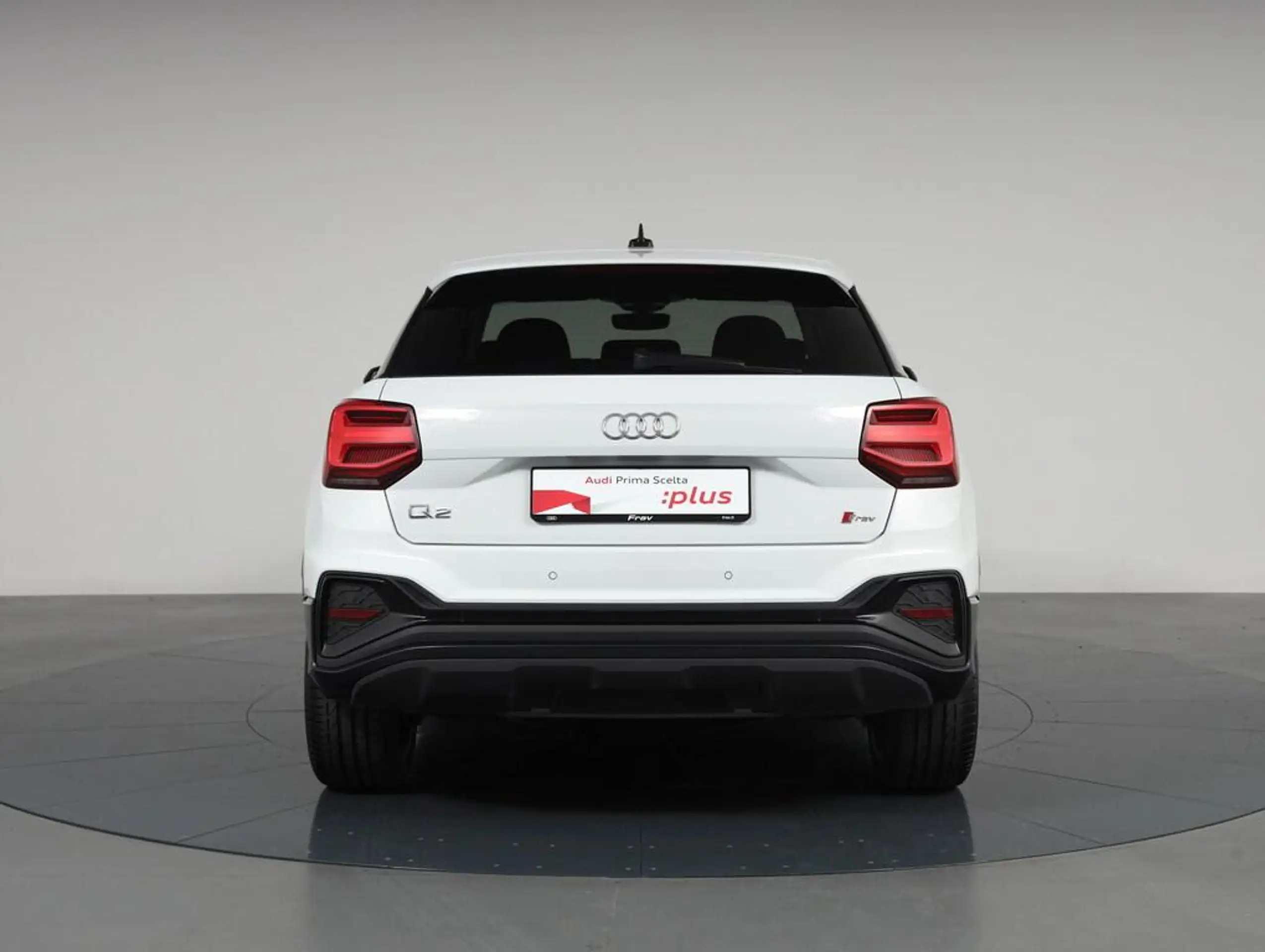 Audi - Q2