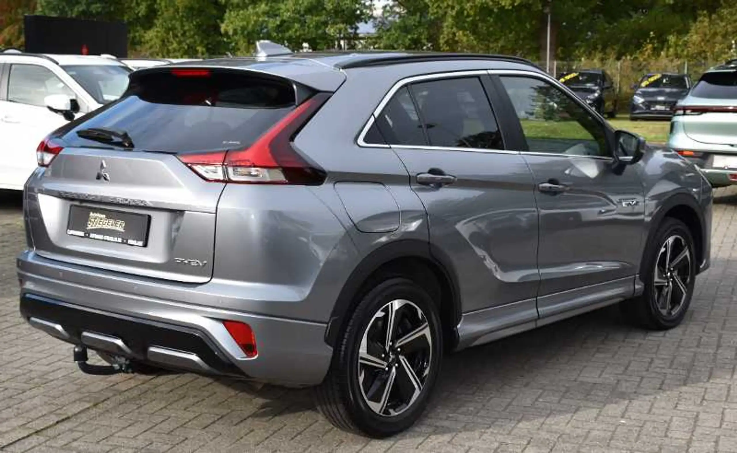 Mitsubishi - Eclipse Cross