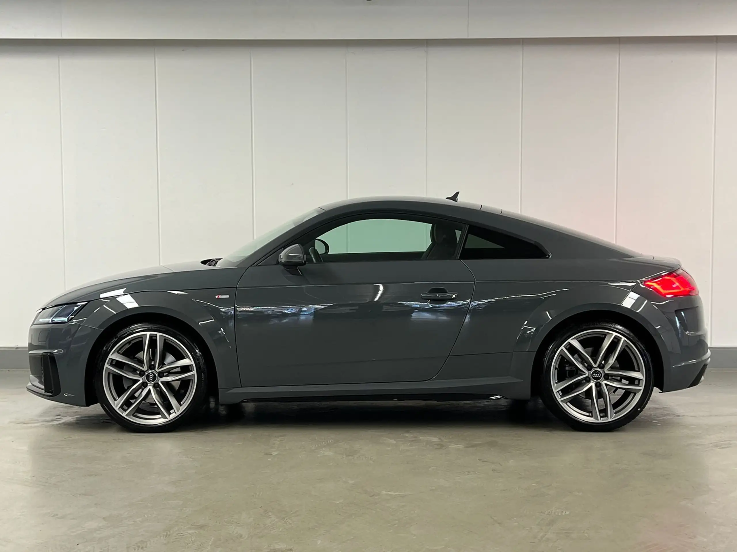 Audi - TT