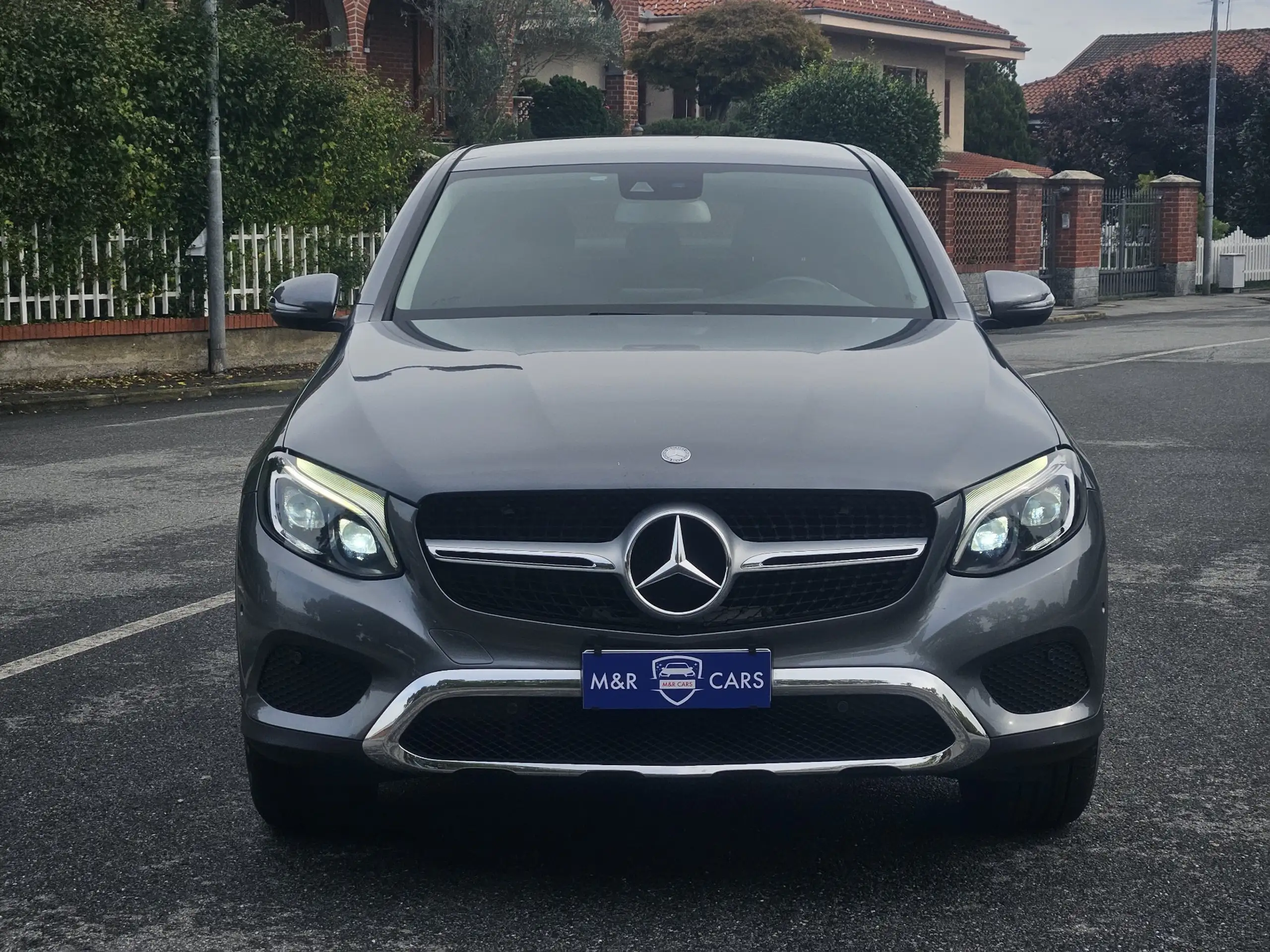 Mercedes-Benz - GLC 250