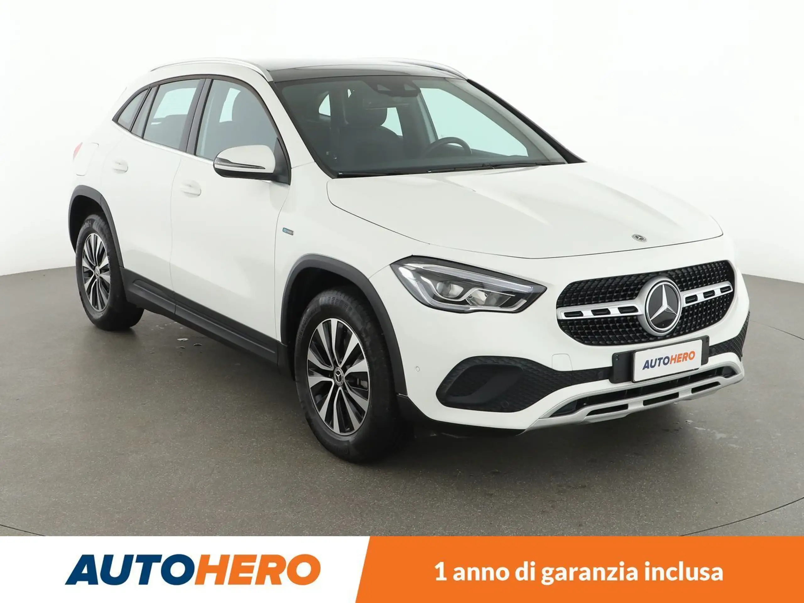 Mercedes-Benz - GLA 250