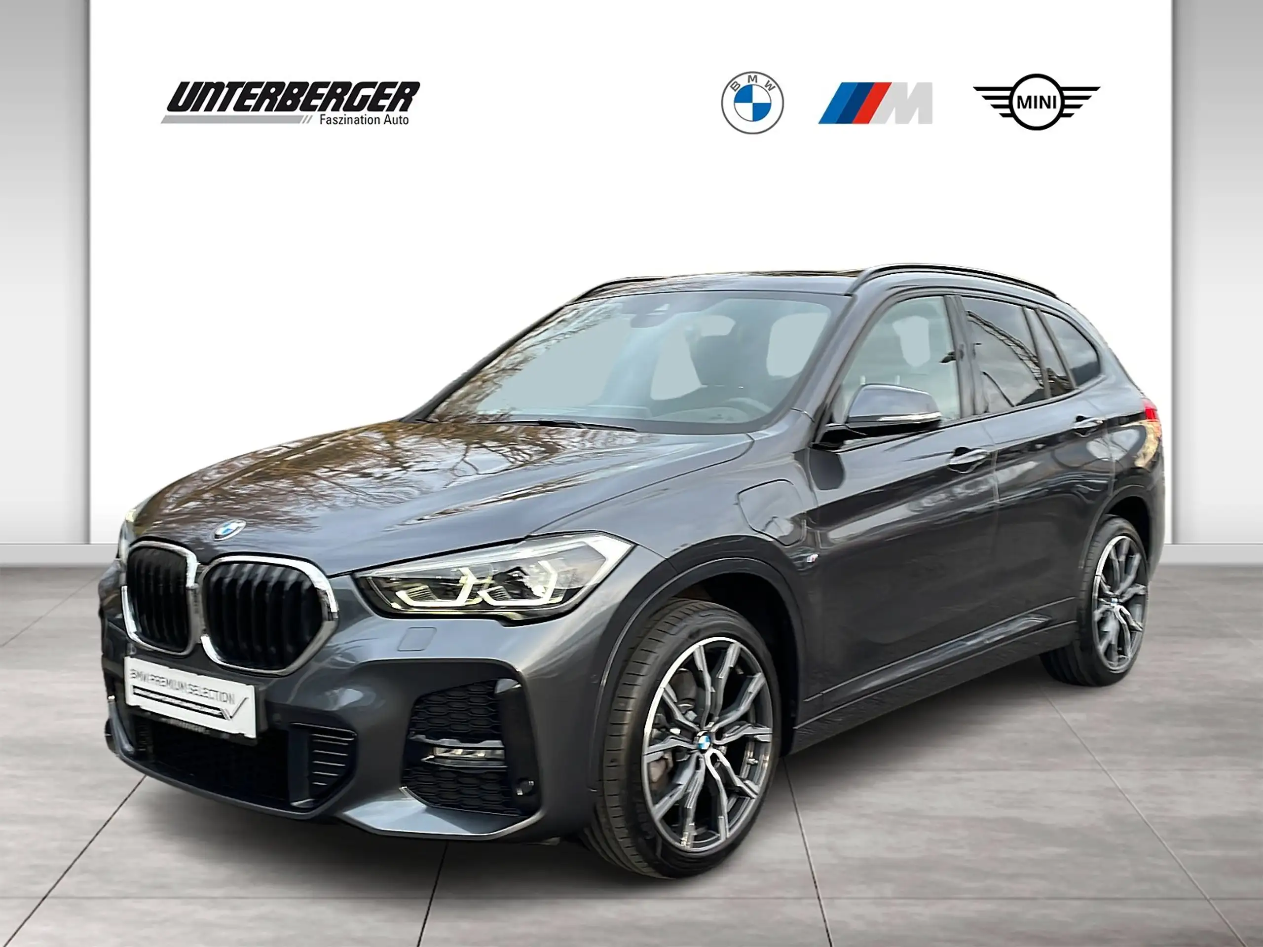 BMW - X1