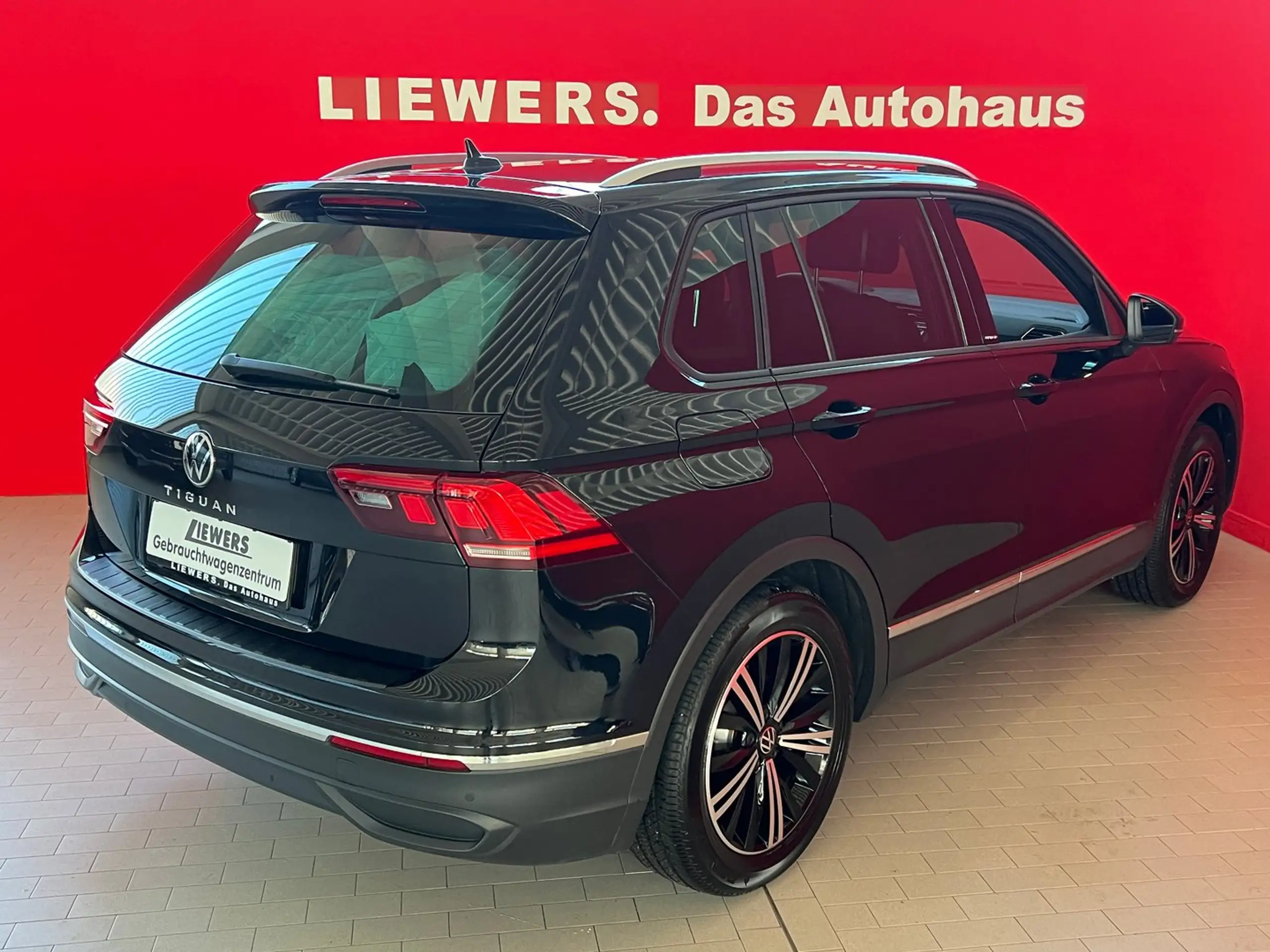 Volkswagen - Tiguan