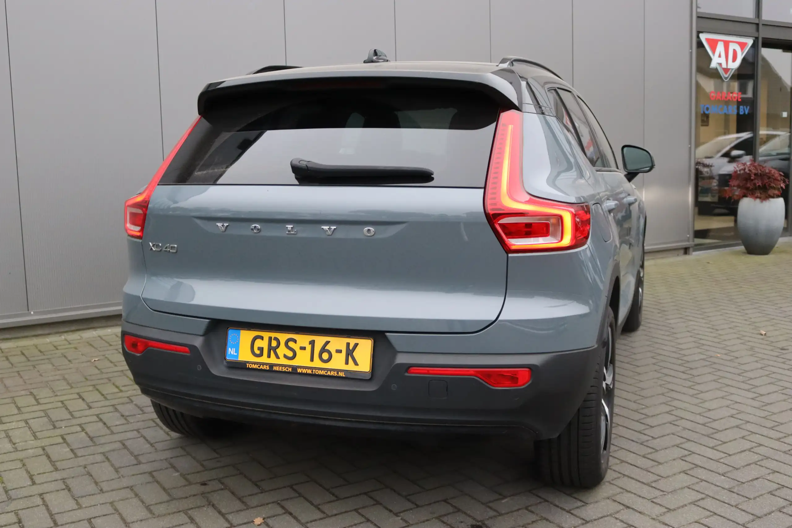 Volvo - XC40