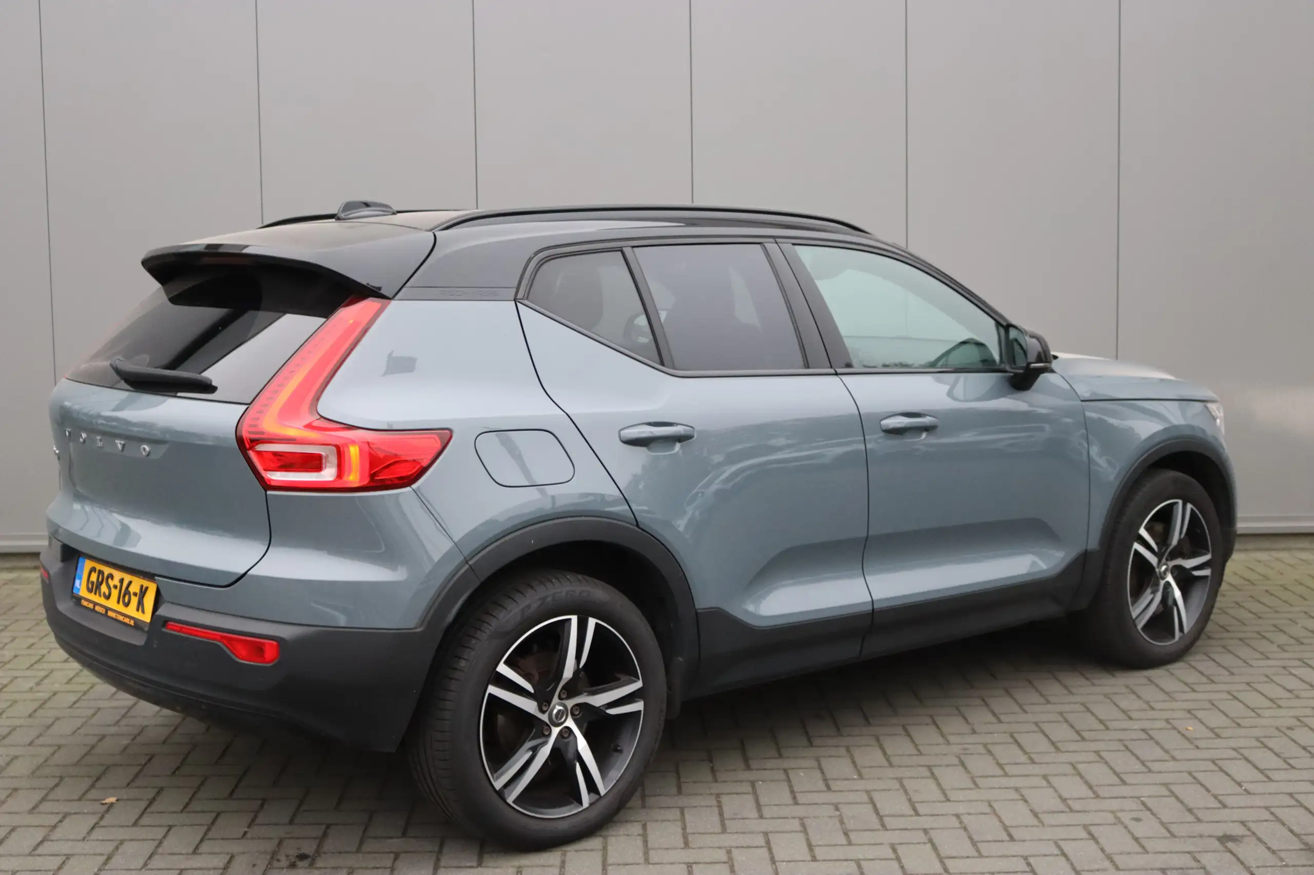 Volvo - XC40