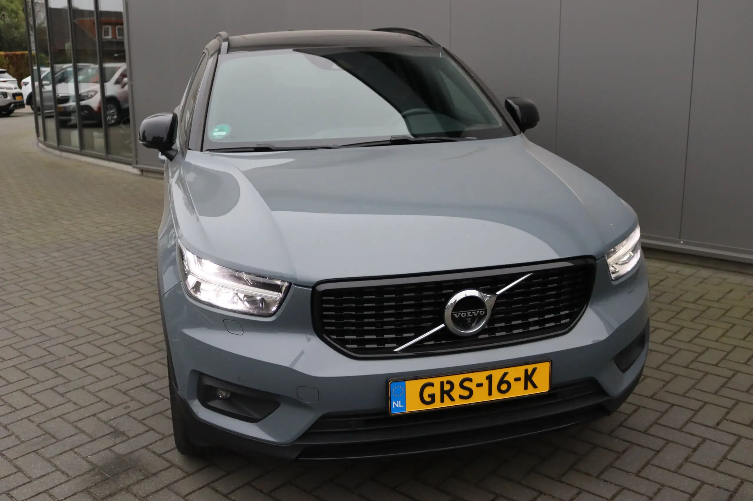 Volvo - XC40