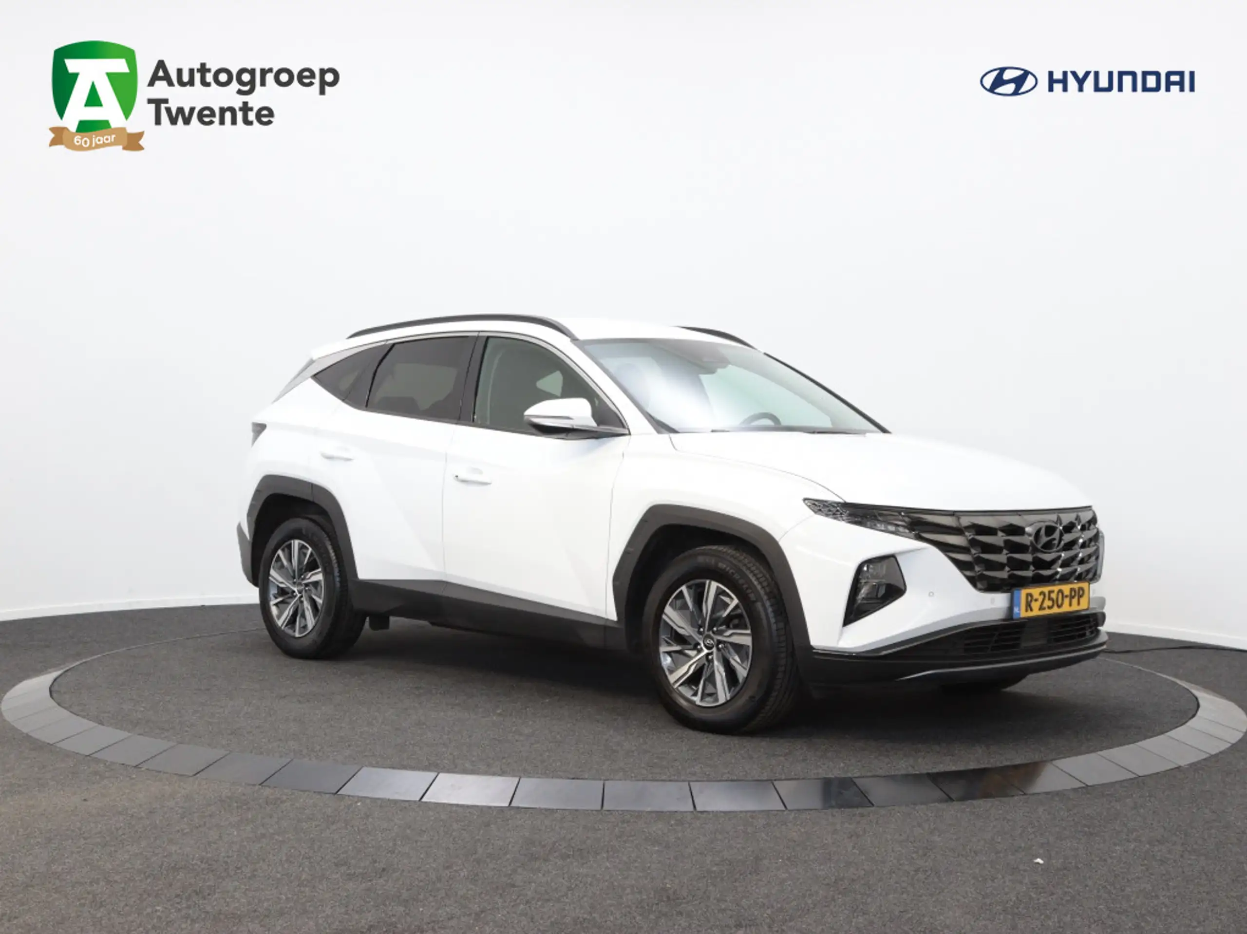 Hyundai - TUCSON