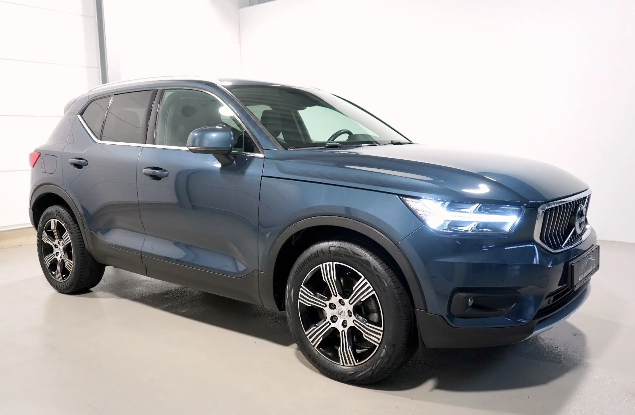 Volvo - XC40