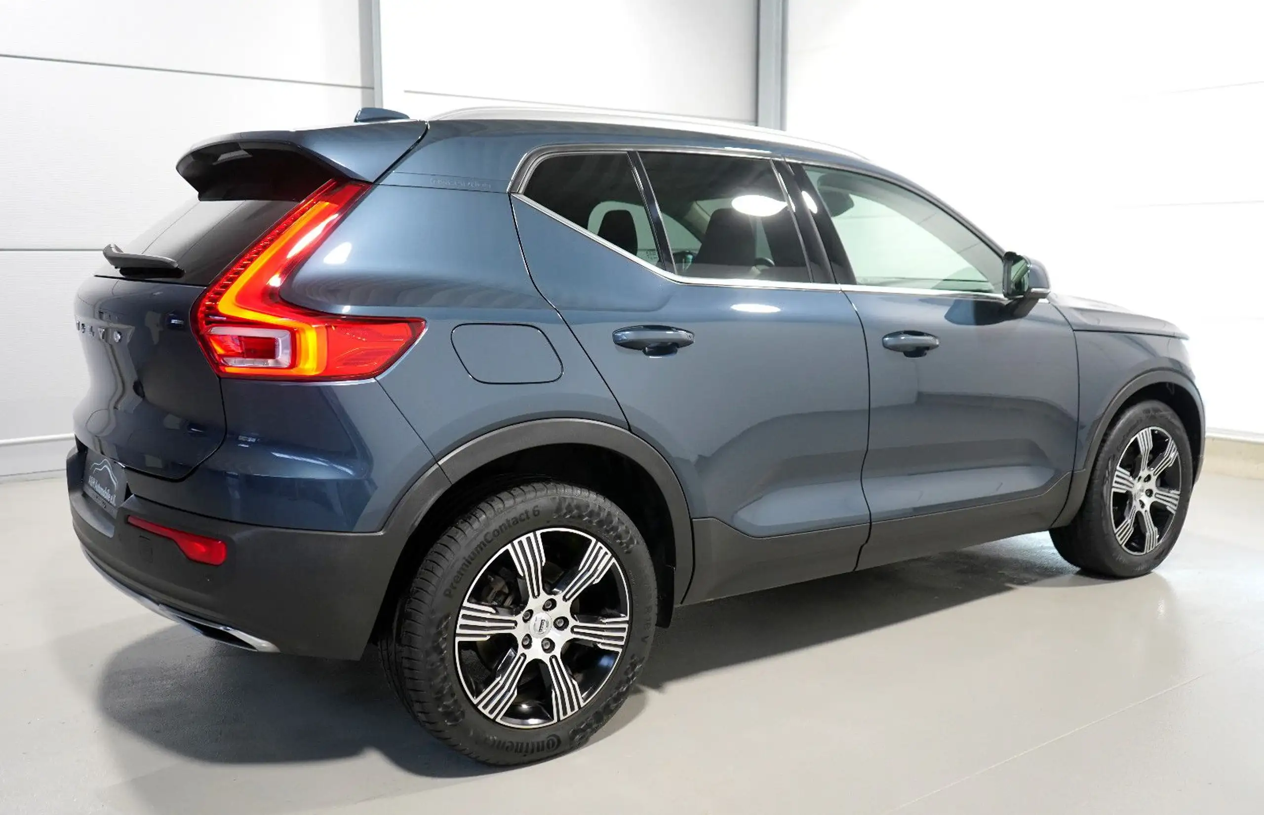 Volvo - XC40