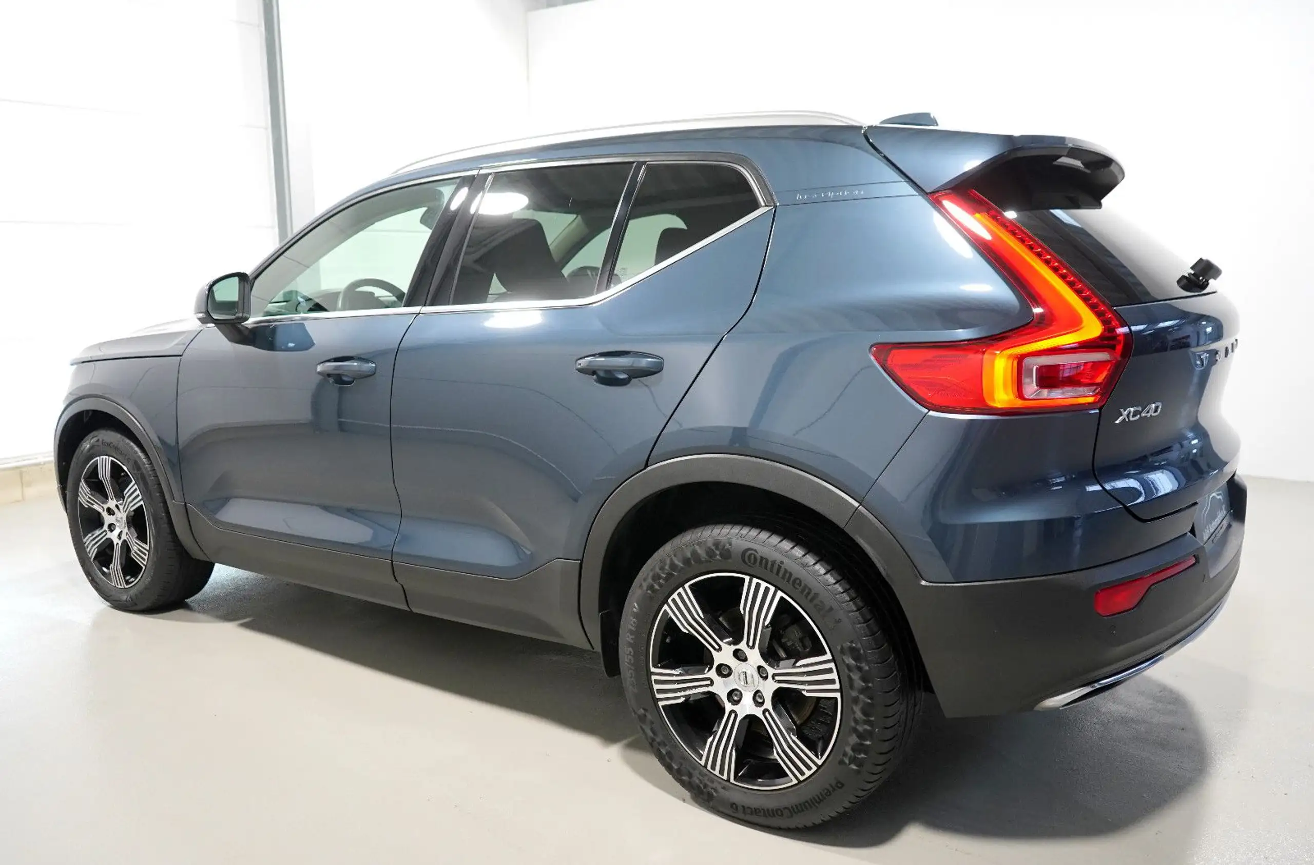 Volvo - XC40