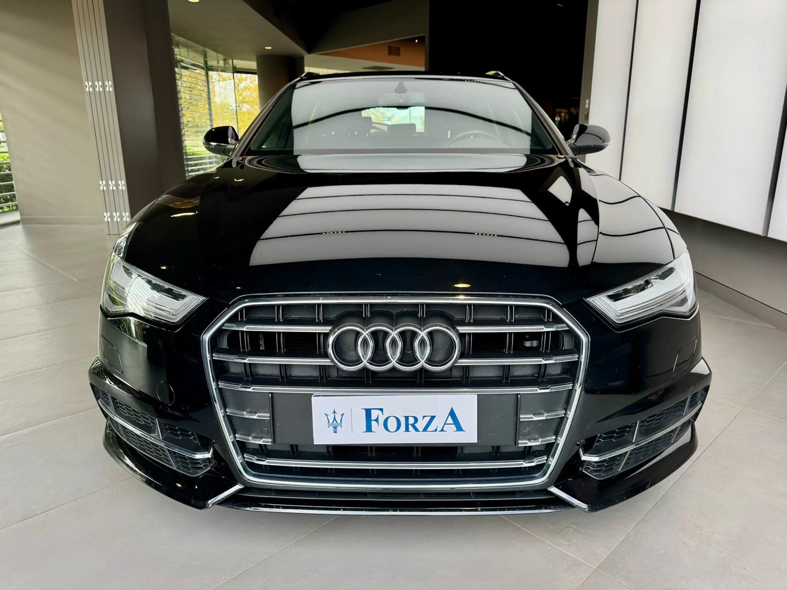 Audi - A6