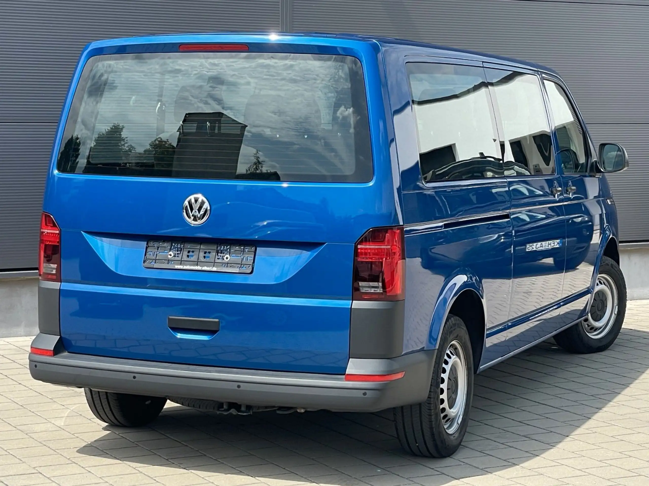 Volkswagen - T6 Kombi