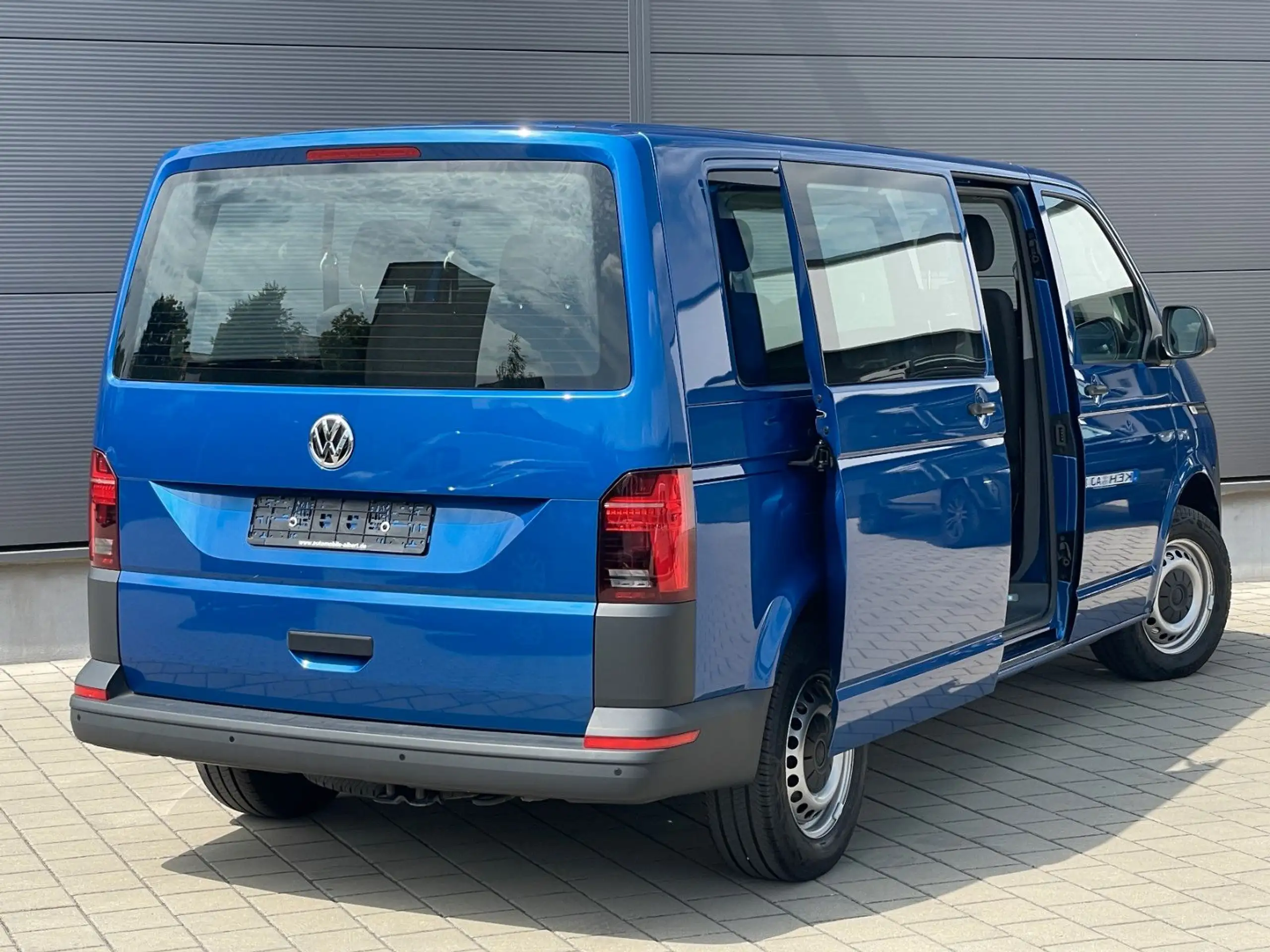 Volkswagen - T6 Kombi