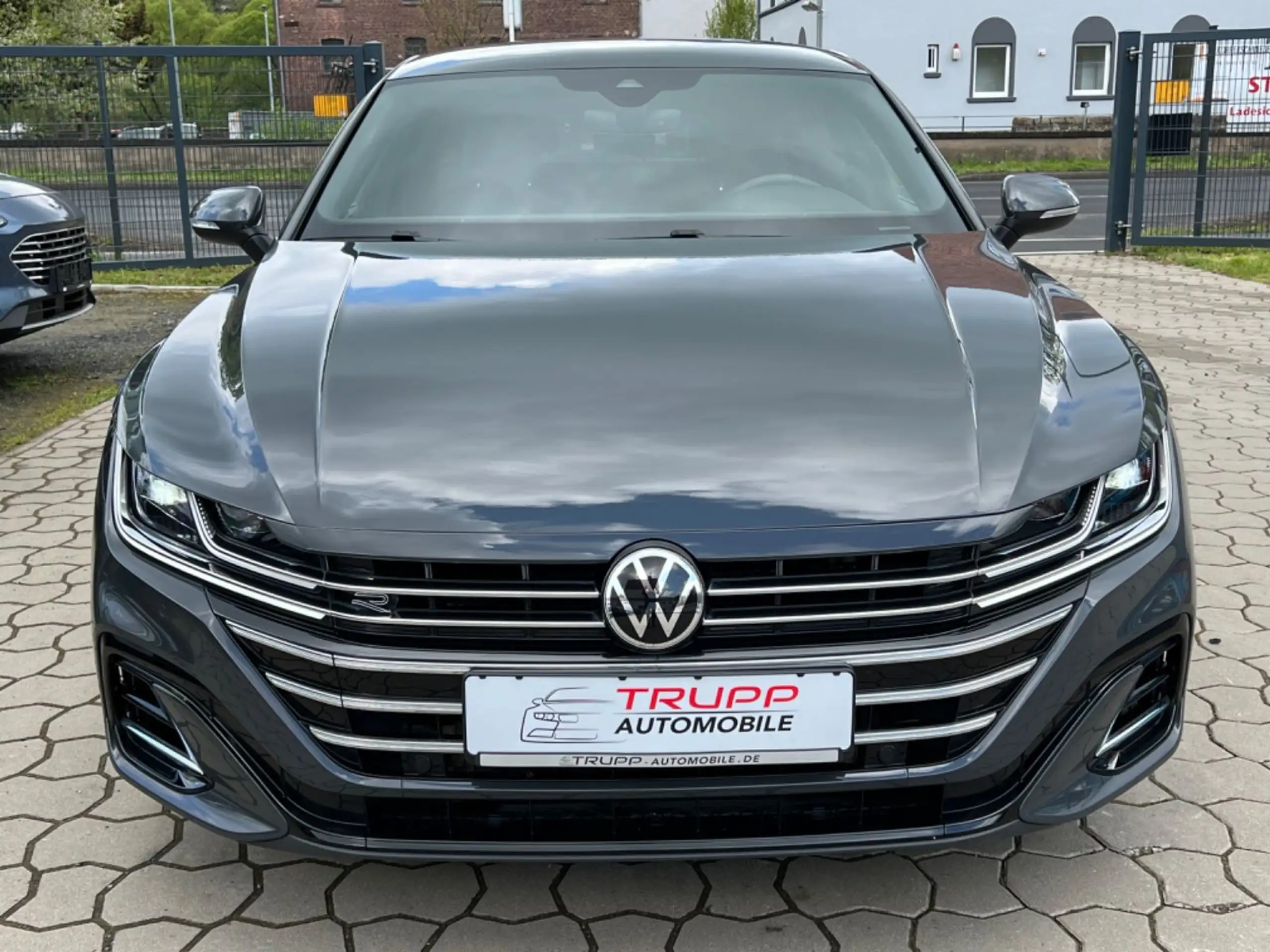 Volkswagen - Arteon