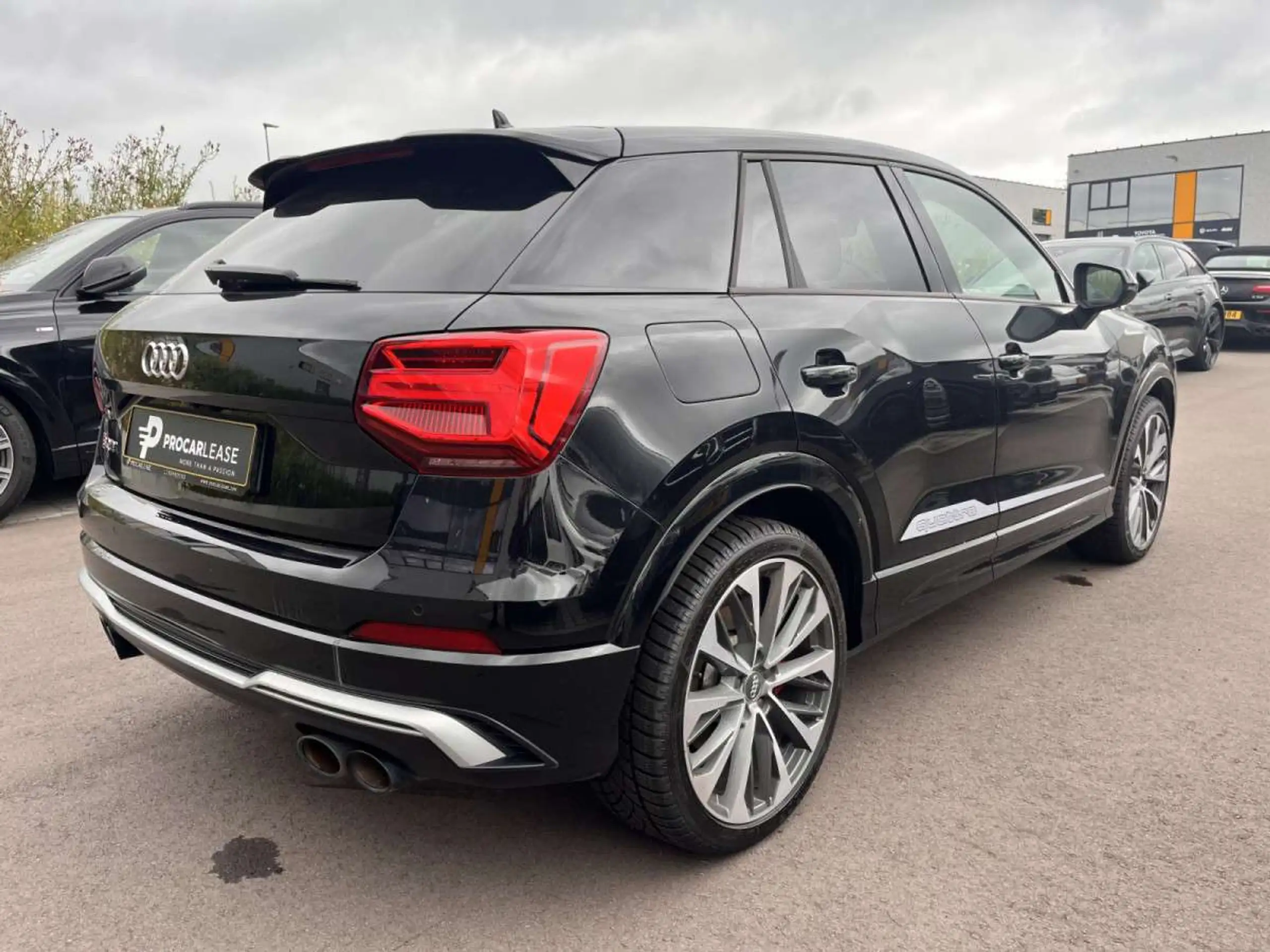 Audi - SQ2