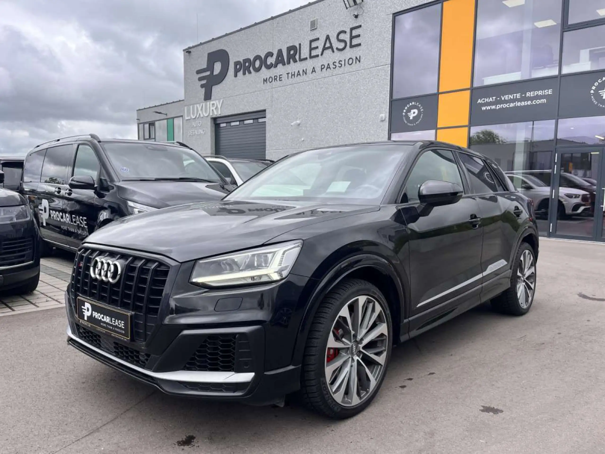 Audi - SQ2