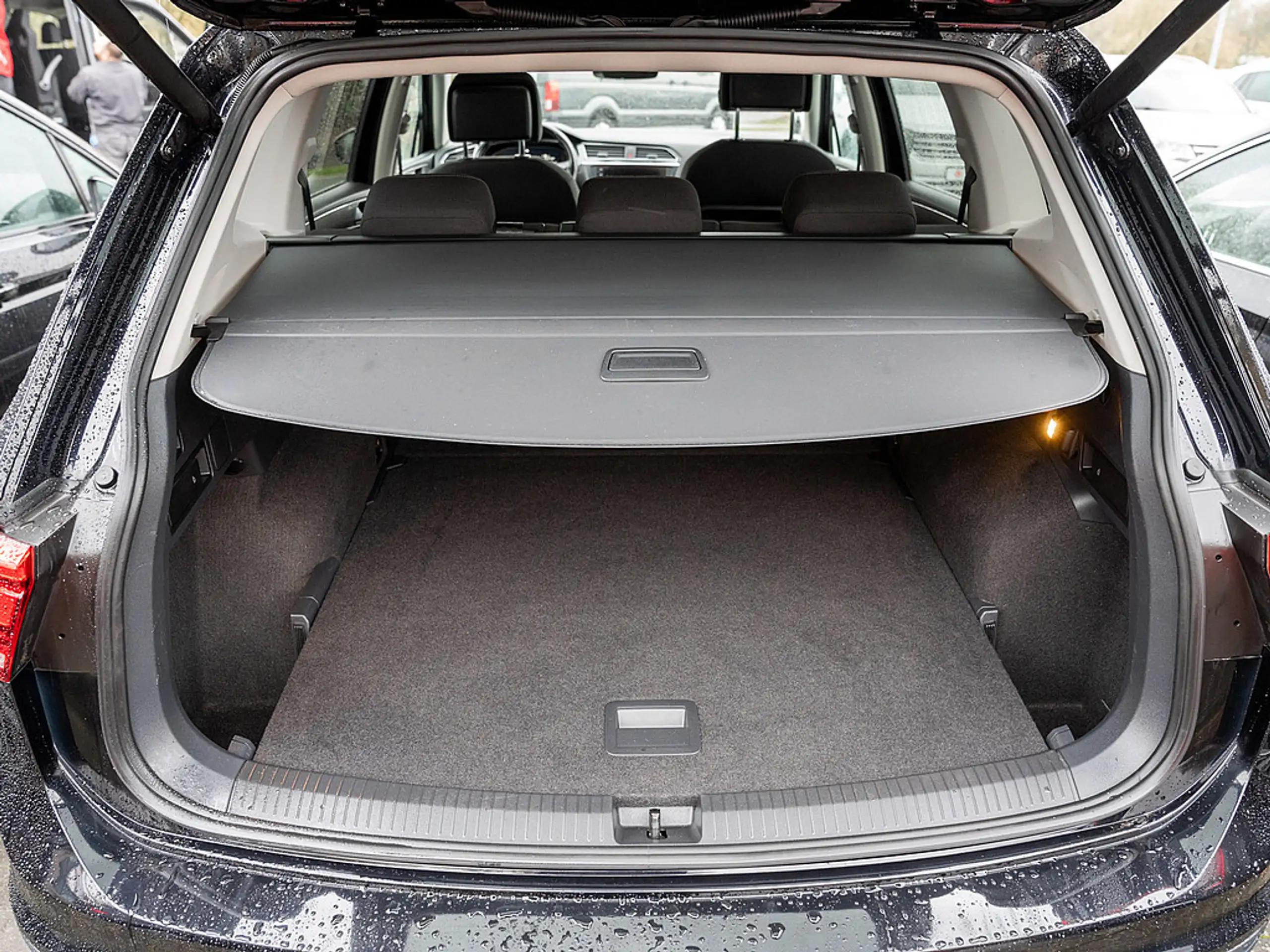 Volkswagen - Tiguan Allspace