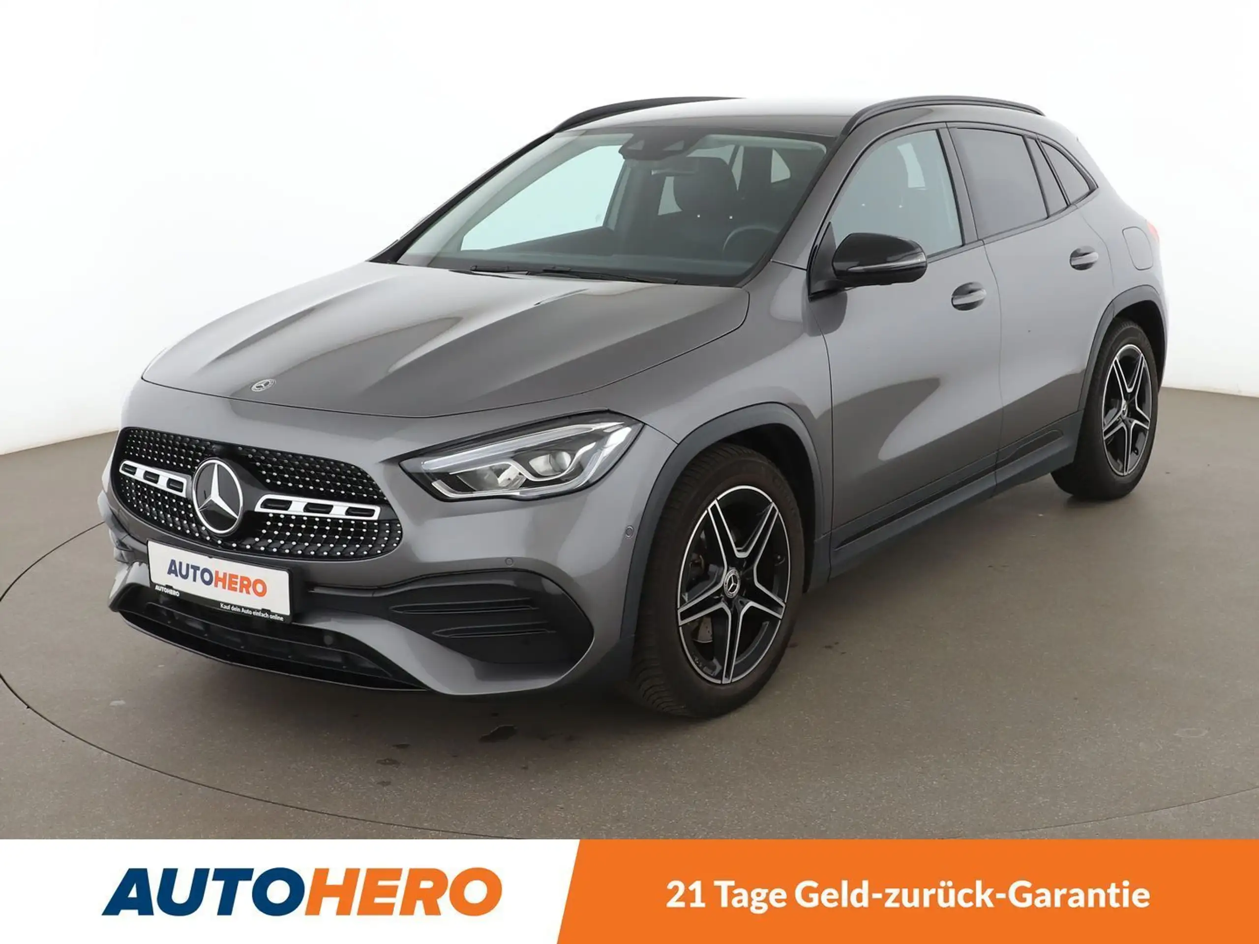 Mercedes-Benz - GLA 200