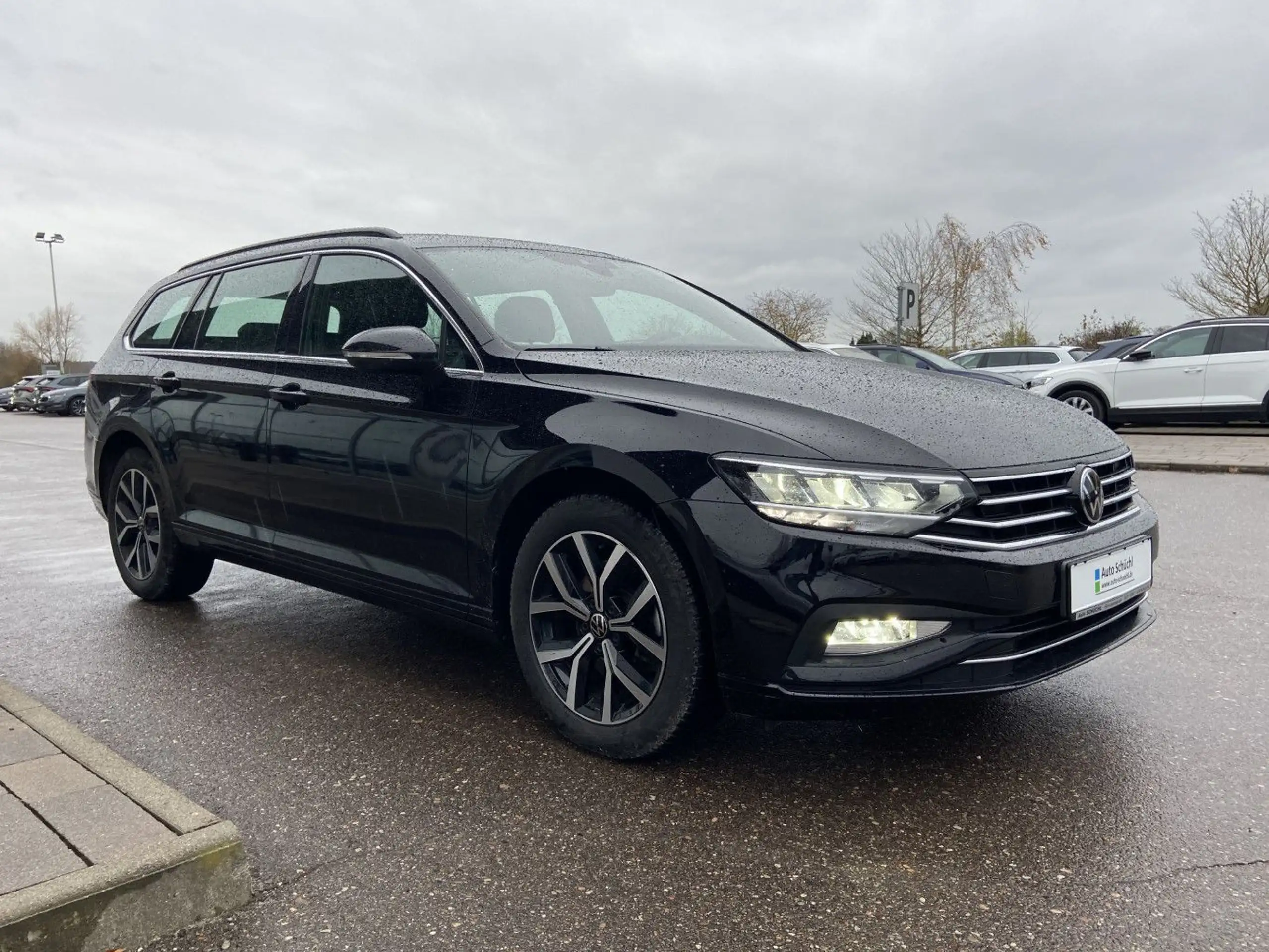 Volkswagen - Passat Variant