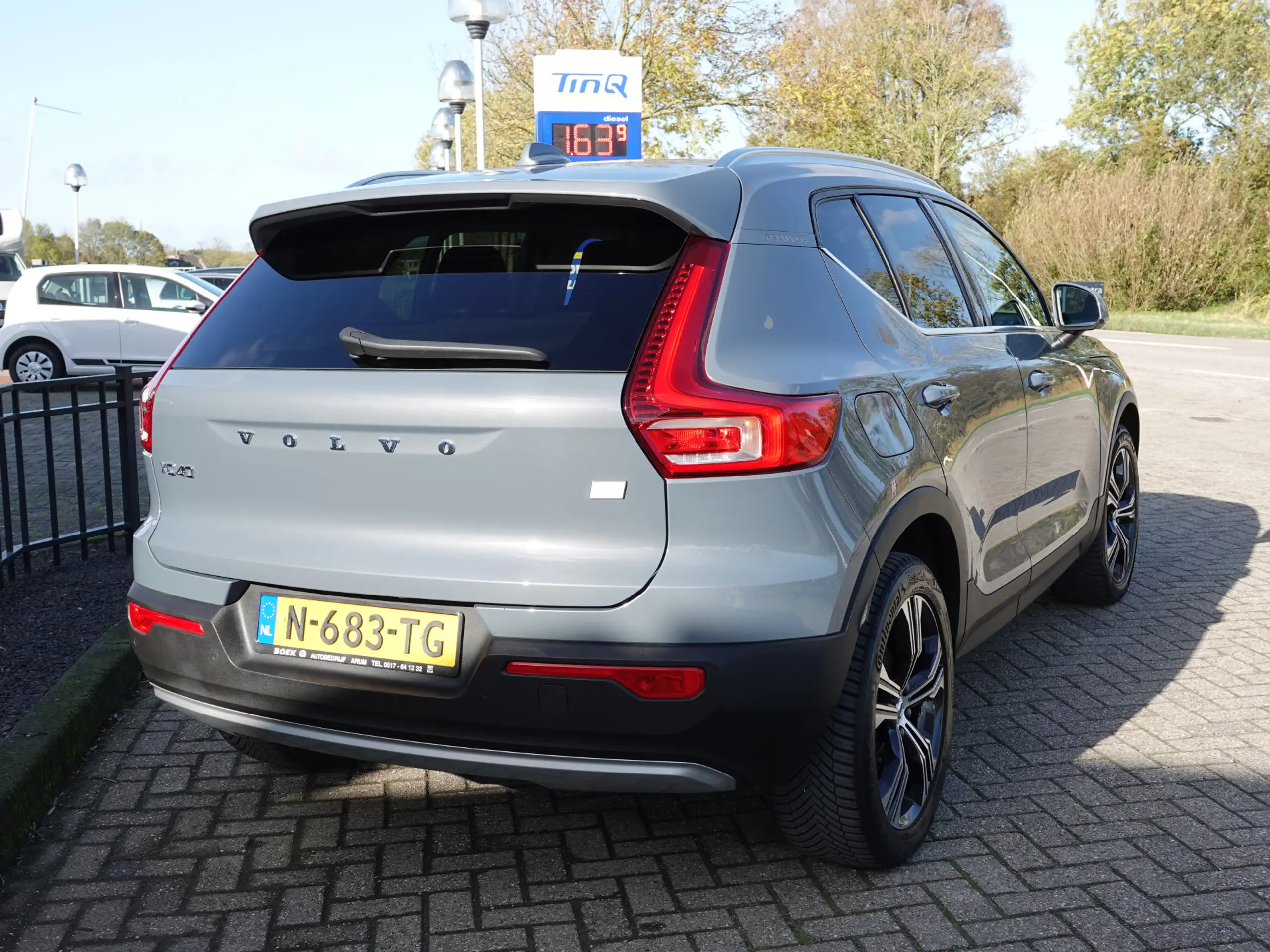 Volvo - XC40