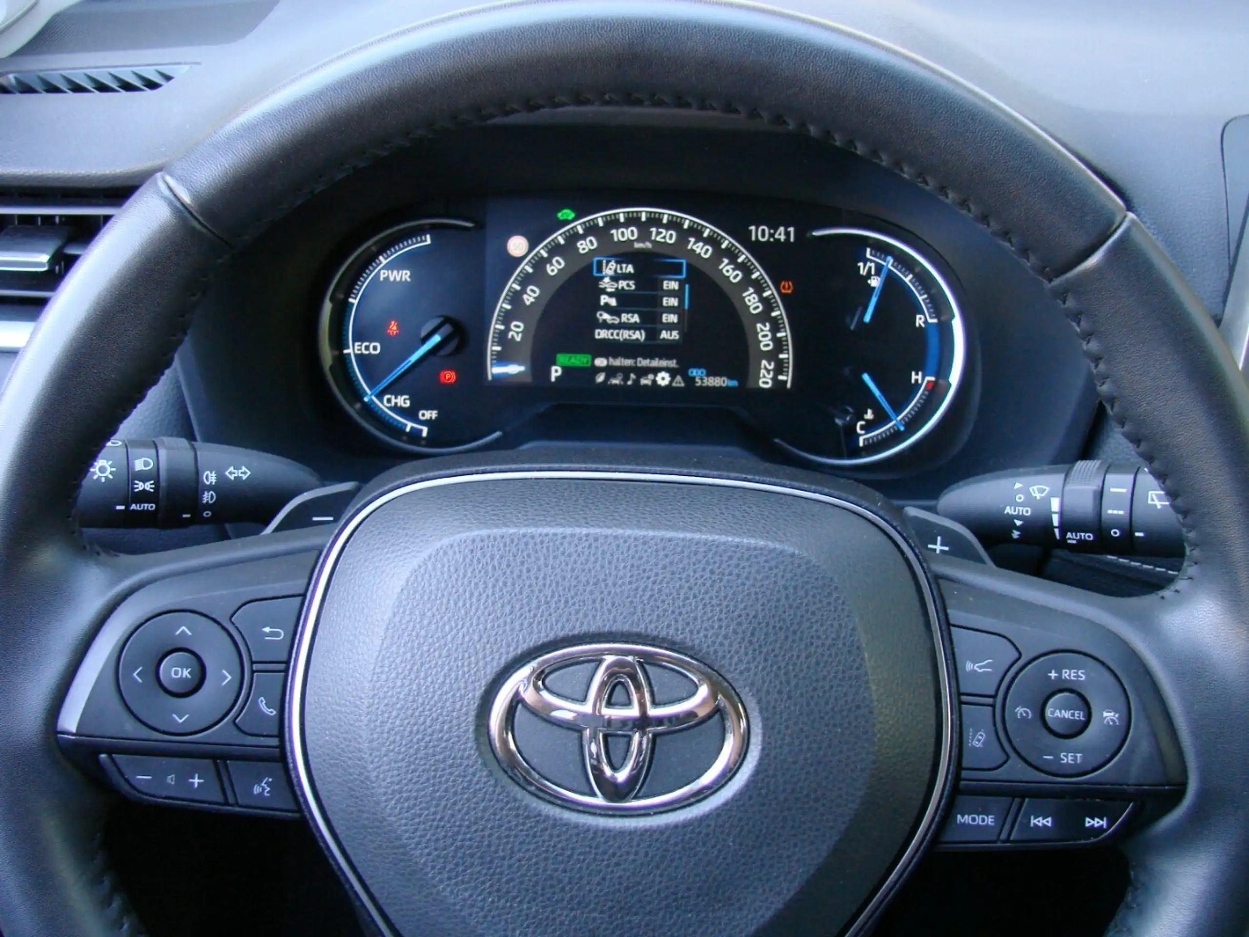 Toyota - RAV 4