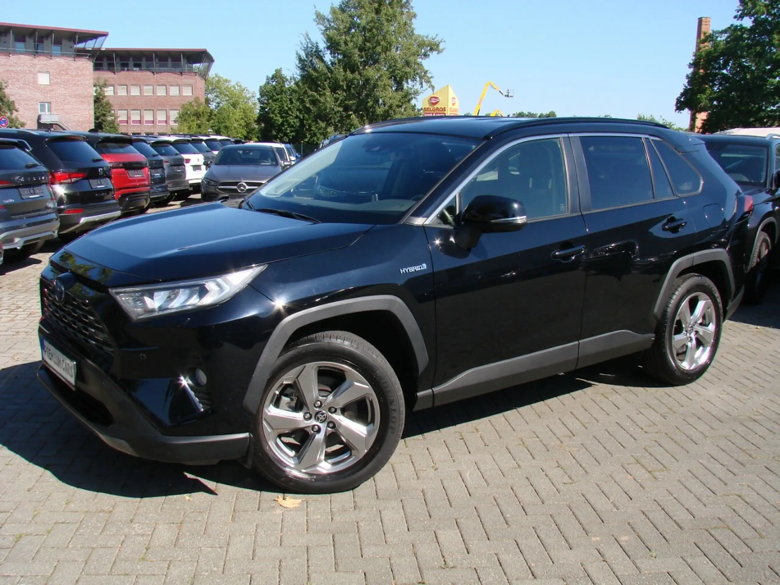 Toyota - RAV 4