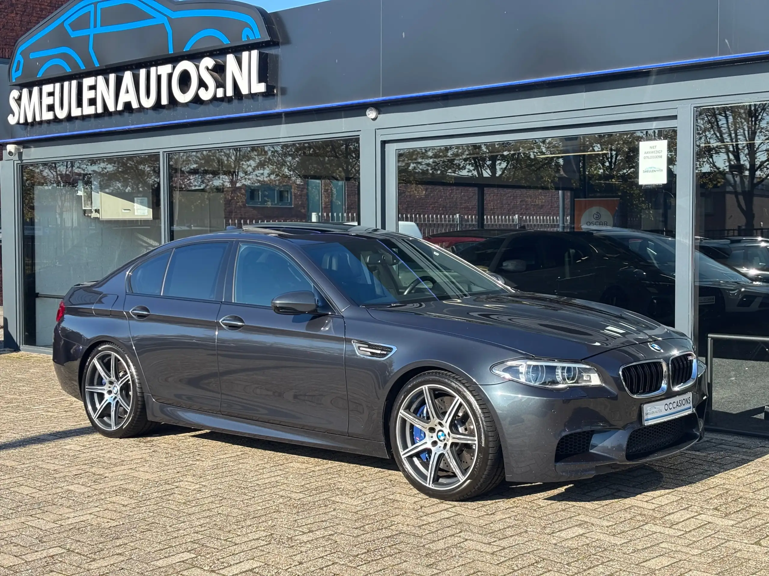 BMW - M5