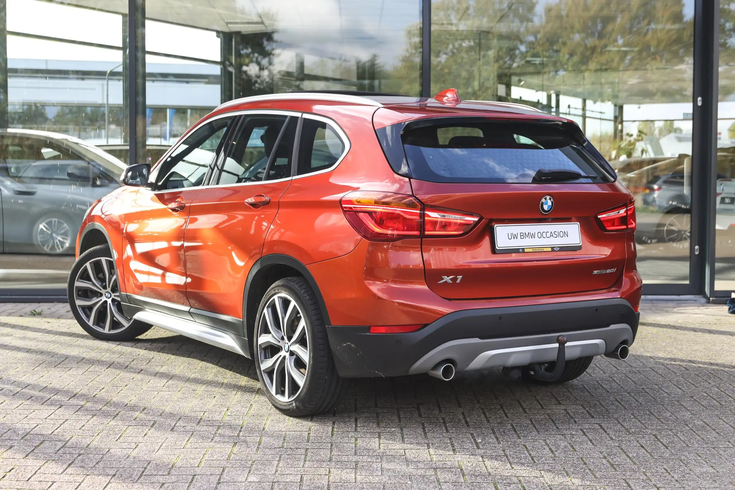 BMW - X1