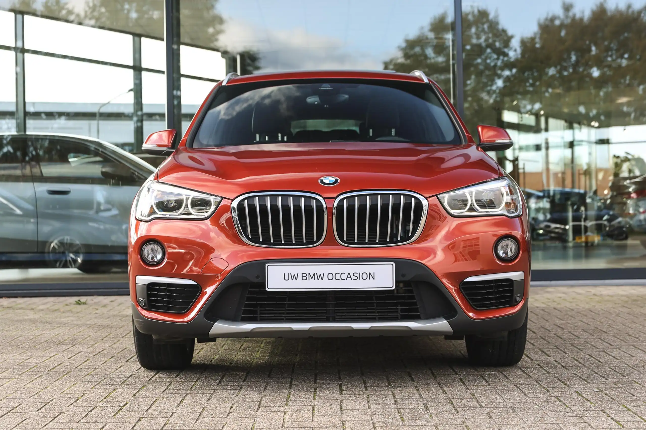 BMW - X1