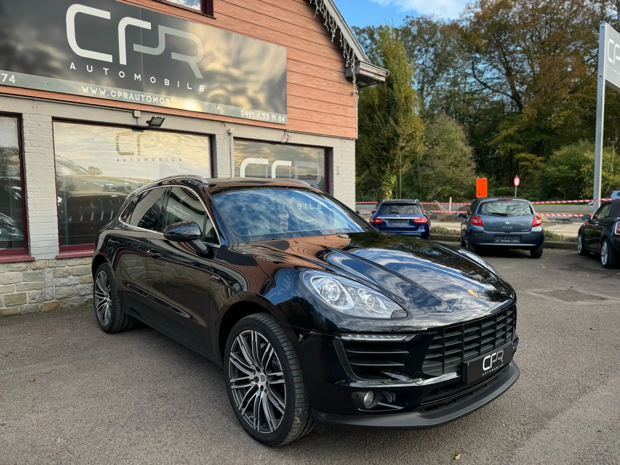 Porsche - Macan